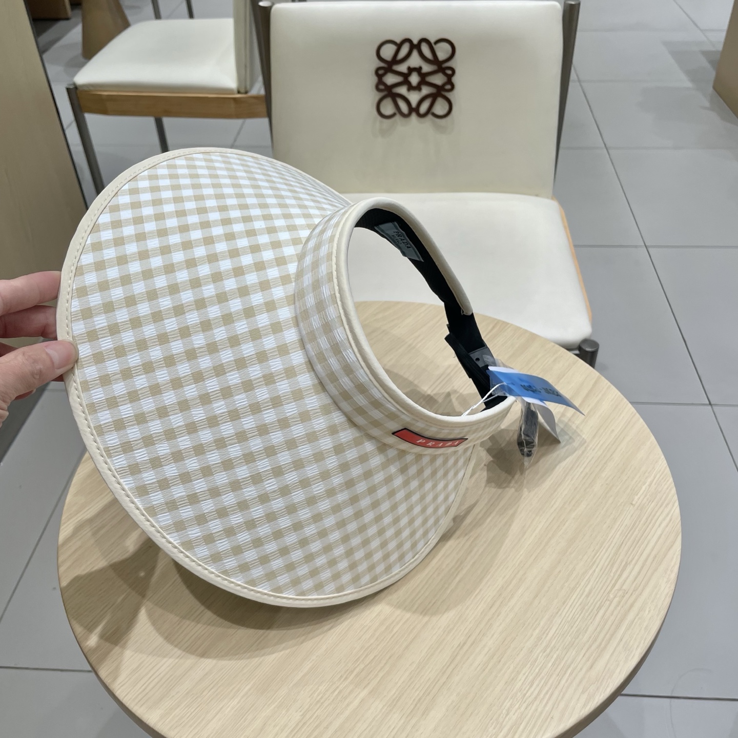  Prada普拉达新款空顶发箍遮阳帽，可调节，头围57cm