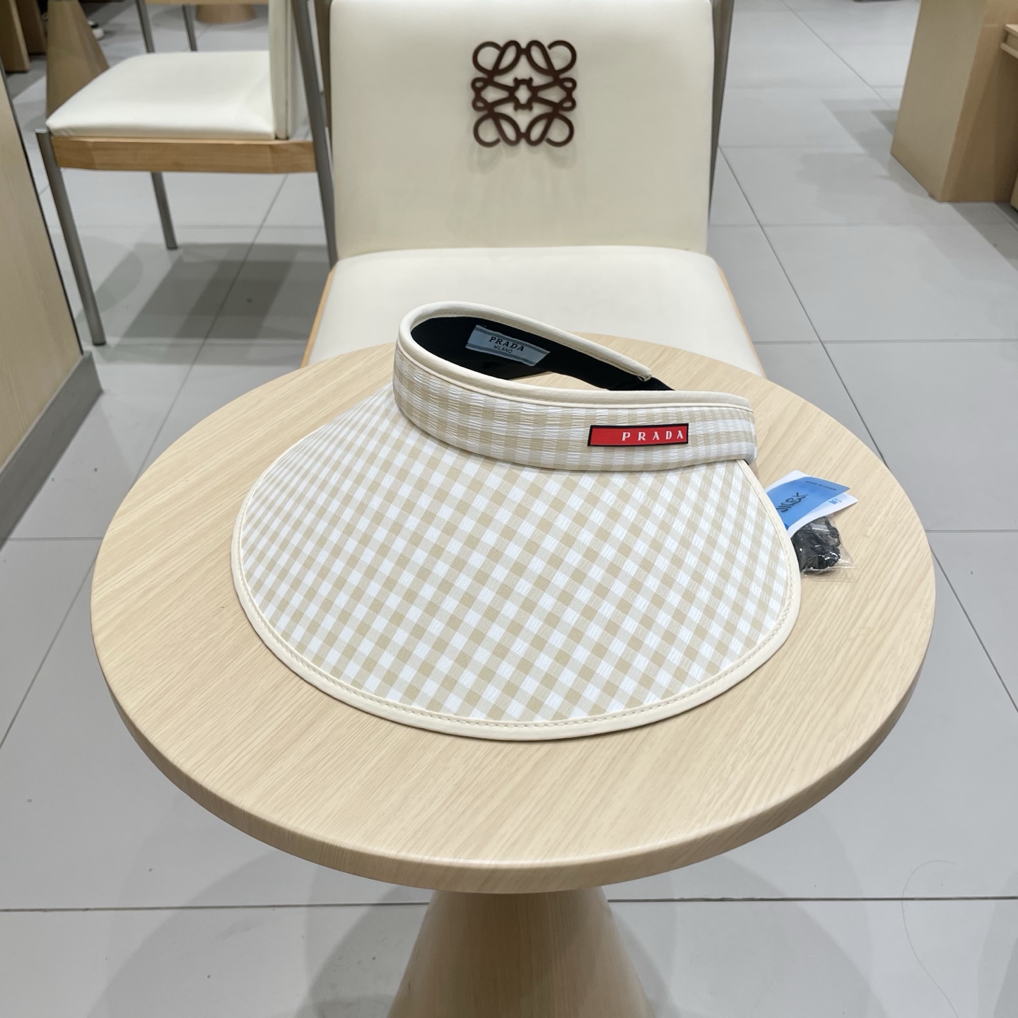 NO:355479,Prada Prada new empty top headband sun hat, adjustable, head circumference 57cm hat, straw hat, fisherman hat, baseball hat, hat, prada, prada, espadrilles, hatsPrada普拉达新款空顶发箍遮阳帽,可调节,头围57cm帽子草帽渔夫帽棒球帽,帽子,prada,prada,espadrilles,hats,hat