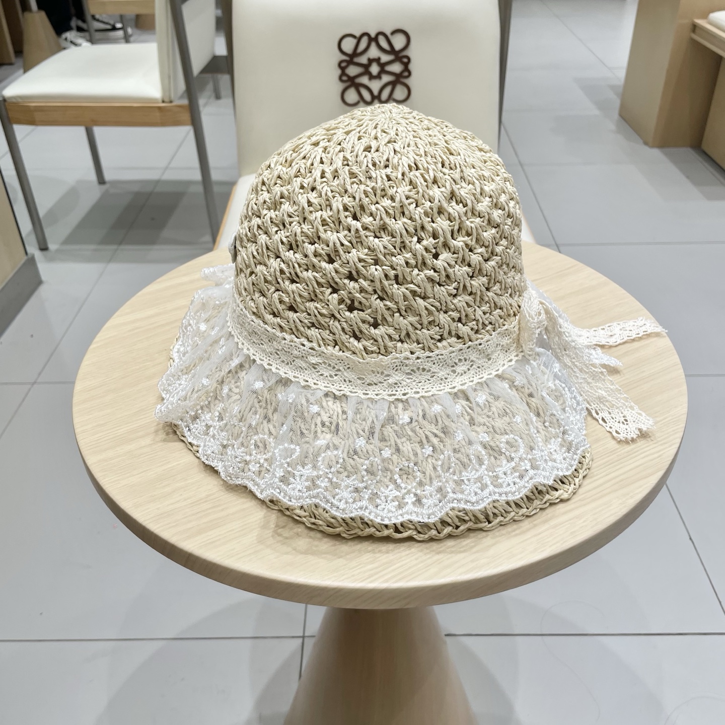  Prada普拉达2025新款蕾丝网纱拼接草帽女夏季防晒遮阳帽大檐沙滩度假太阳帽