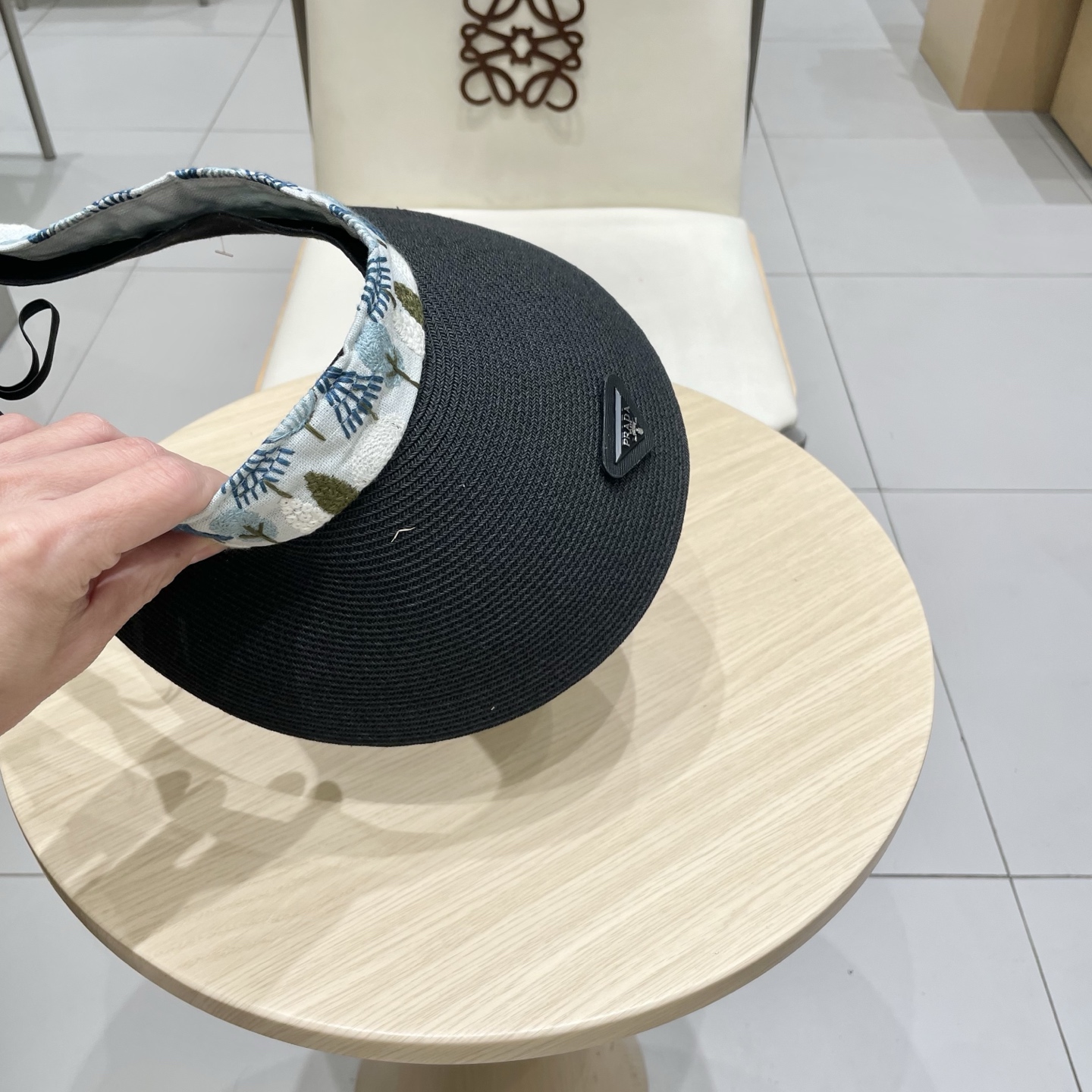  Prada普拉达女士款春夏遮阳纸草空顶帽大帽檐遮阳防晒可折叠扎马尾百搭显脸小