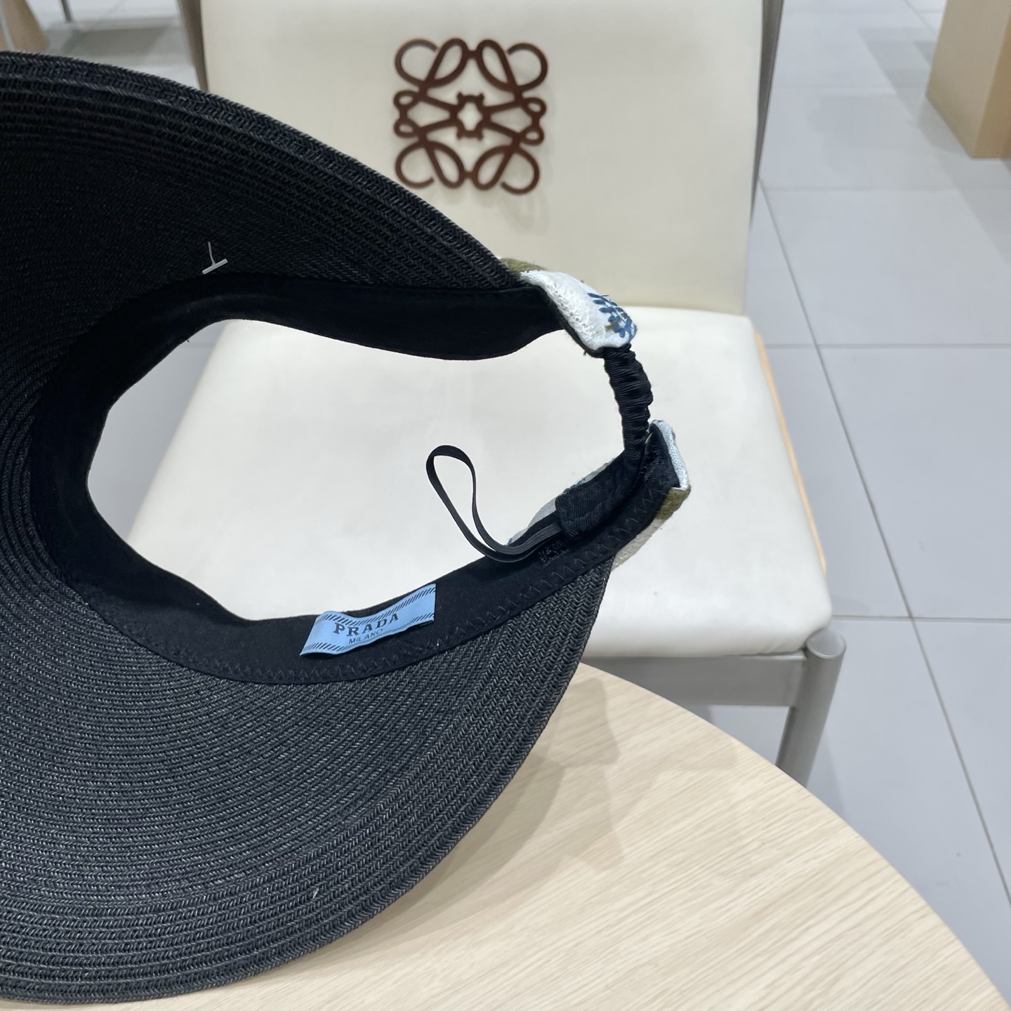  Prada普拉达女士款春夏遮阳纸草空顶帽大帽檐遮阳防晒可折叠扎马尾百搭显脸小