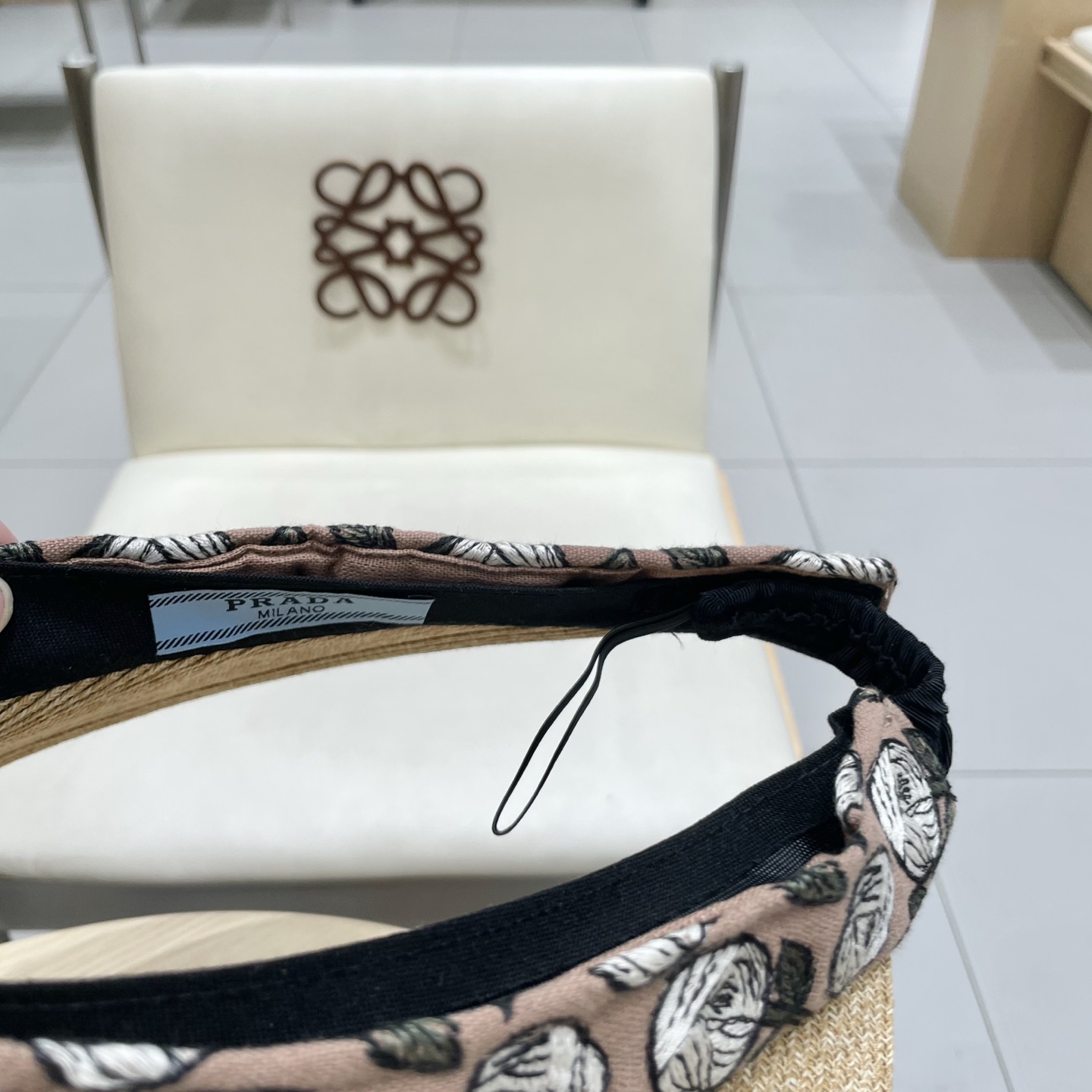  Prada普拉达女士款春夏遮阳纸草空顶帽大帽檐遮阳防晒可折叠扎马尾百搭显脸小