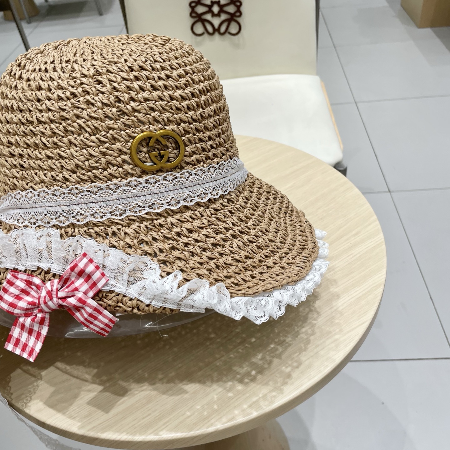 gucci古奇 2025新款蝴蝶结蕾丝花边翻檐草帽女夏季海边大帽檐防晒遮阳沙滩帽
