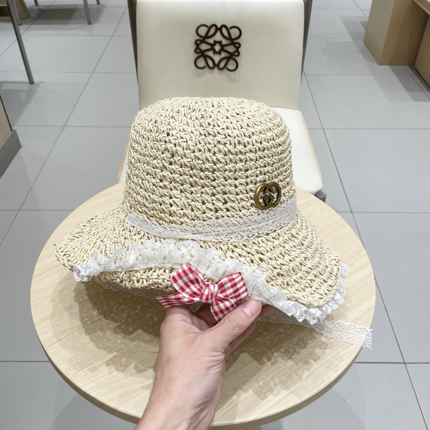 gucci古奇 2025新款蝴蝶结蕾丝花边翻檐草帽女夏季海边大帽檐防晒遮阳沙滩帽