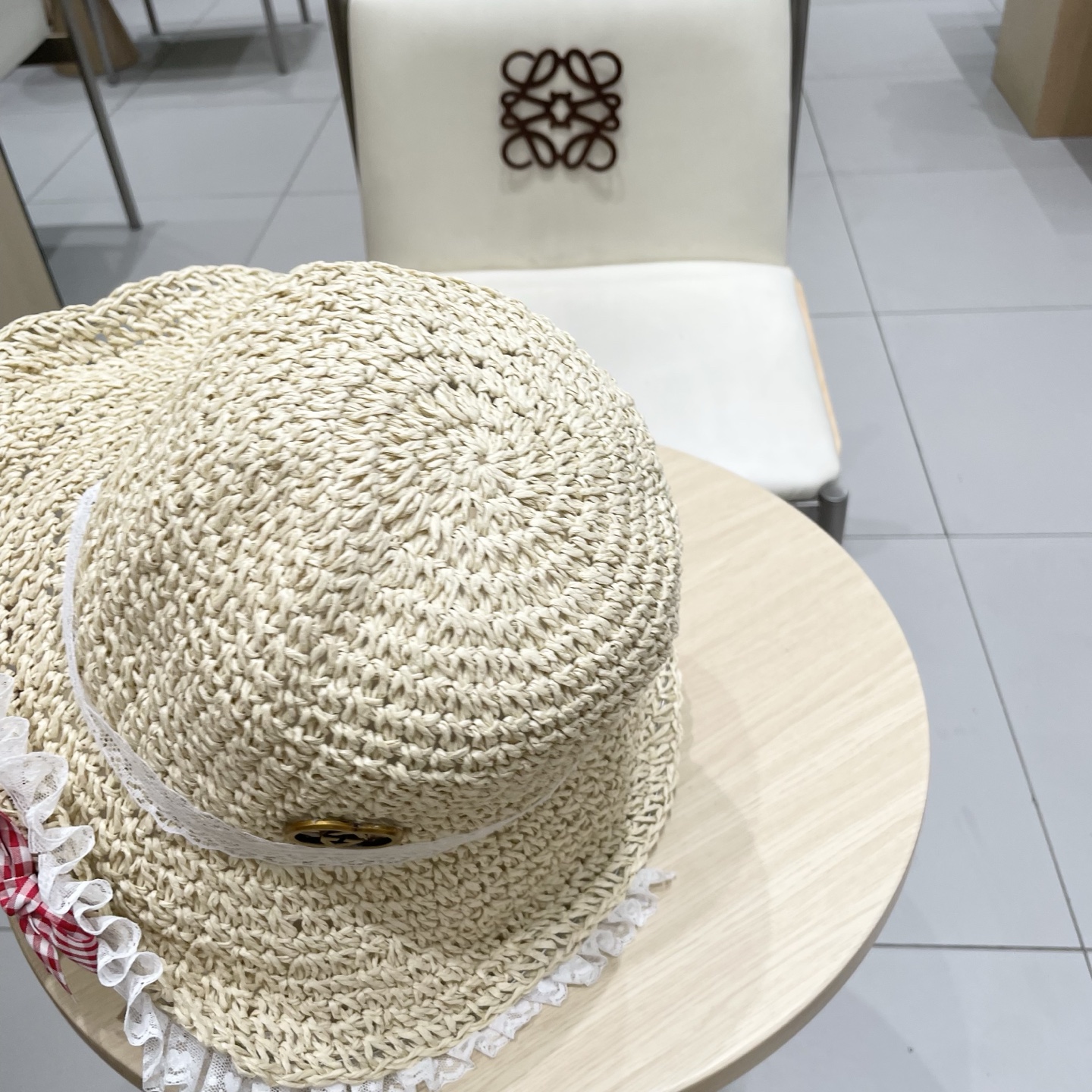 gucci古奇 2025新款蝴蝶结蕾丝花边翻檐草帽女夏季海边大帽檐防晒遮阳沙滩帽