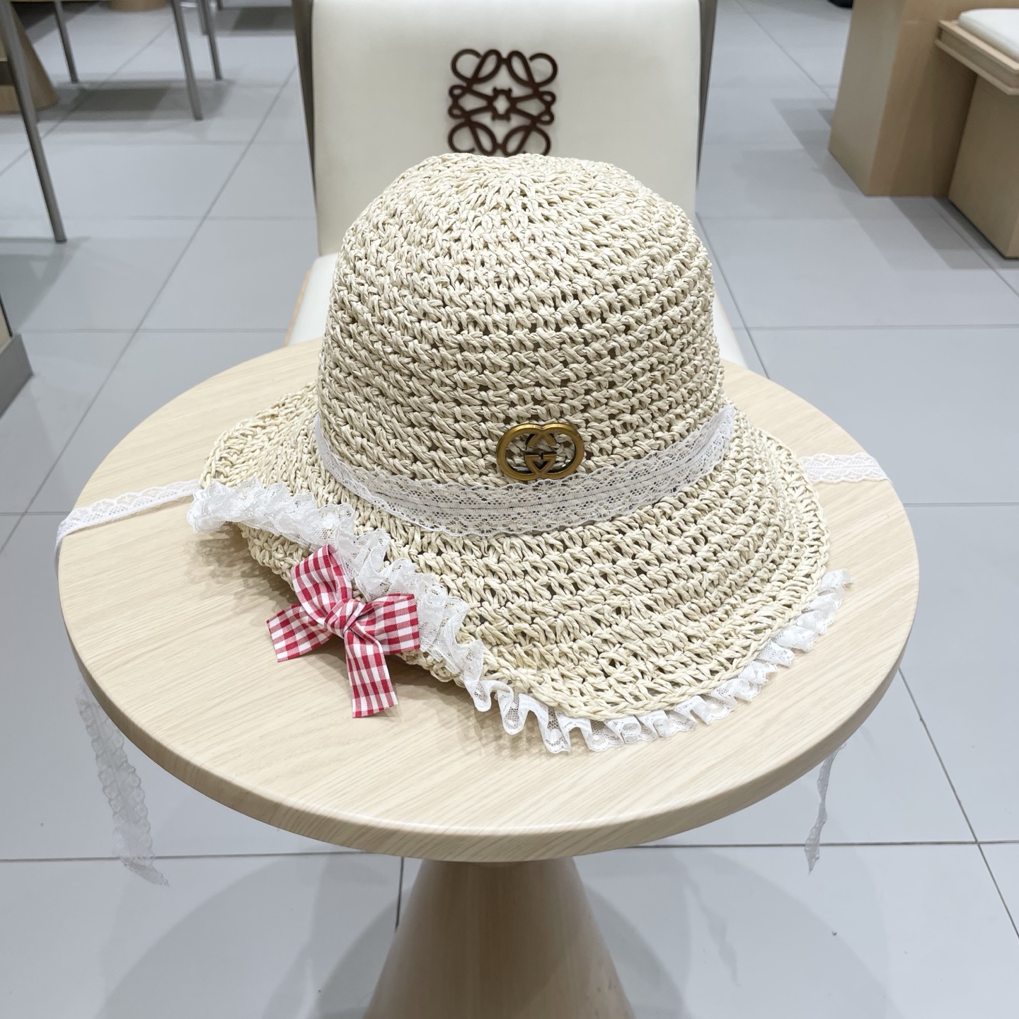 gucci古奇 2025新款蝴蝶结蕾丝花边翻檐草帽女夏季海边大帽檐防晒遮阳沙滩帽