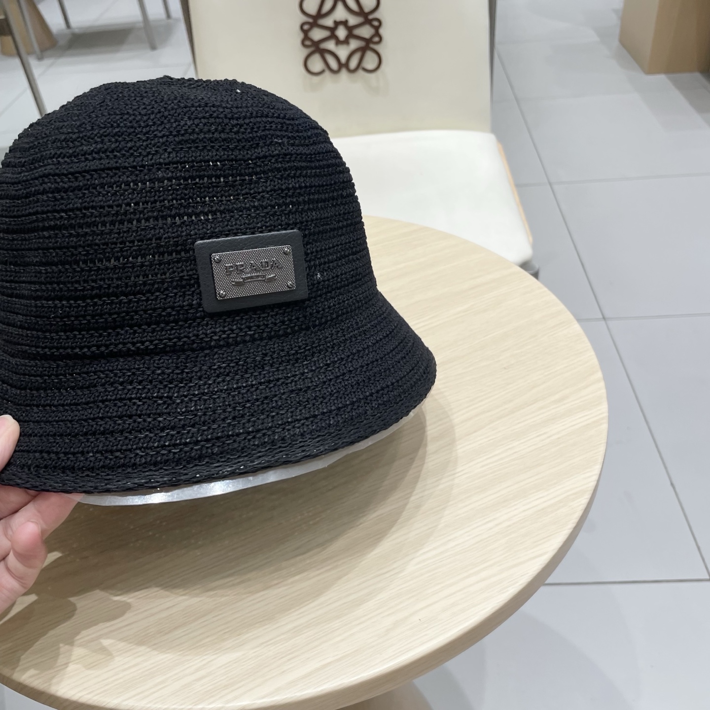  PRADA普拉达2025新款韩版遮阳渔夫帽女夏季纯色太阳帽镂空针织甜美显脸小盆帽