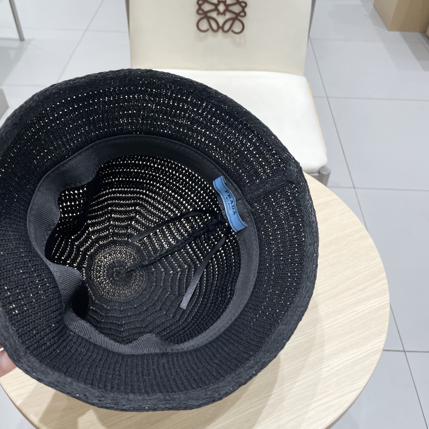  PRADA普拉达2025新款韩版遮阳渔夫帽女夏季纯色太阳帽镂空针织甜美显脸小盆帽