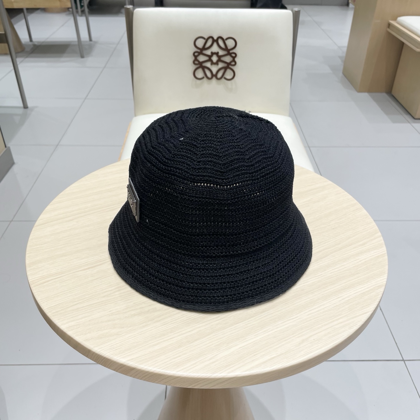  PRADA普拉达2025新款韩版遮阳渔夫帽女夏季纯色太阳帽镂空针织甜美显脸小盆帽