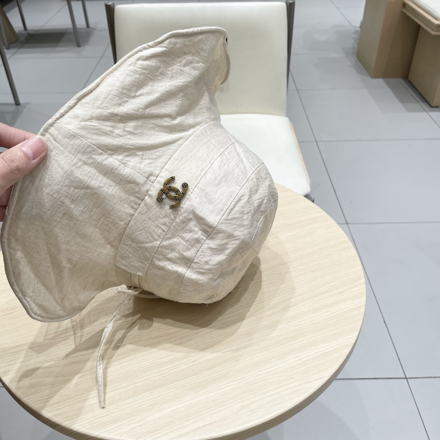  Chanel香奈儿新款后开叉系绳蝴蝶结圆顶渔夫帽女遮阳盆帽防晒太阳帽百搭春夏潮