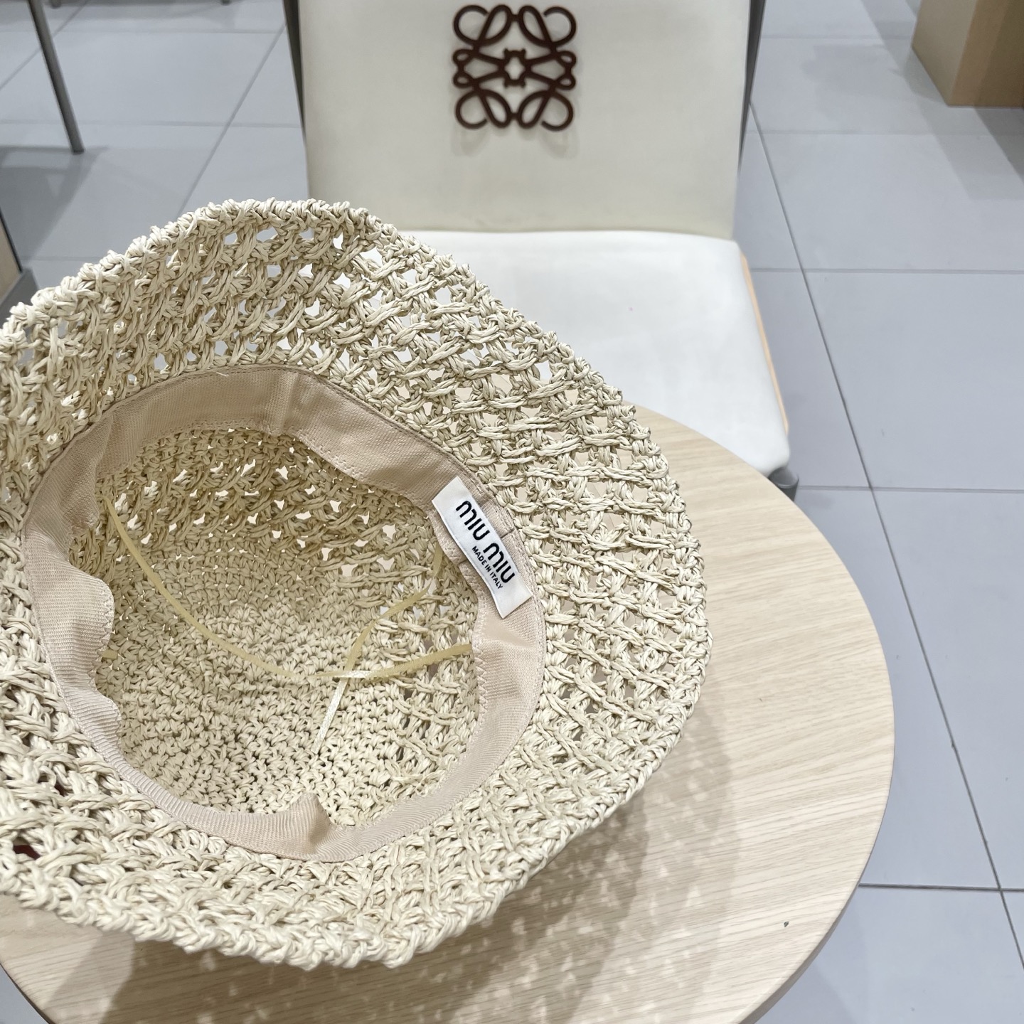   Miu Miu/缪缪 25春夏 字母刺绣logo 女士 镂空渔夫帽 