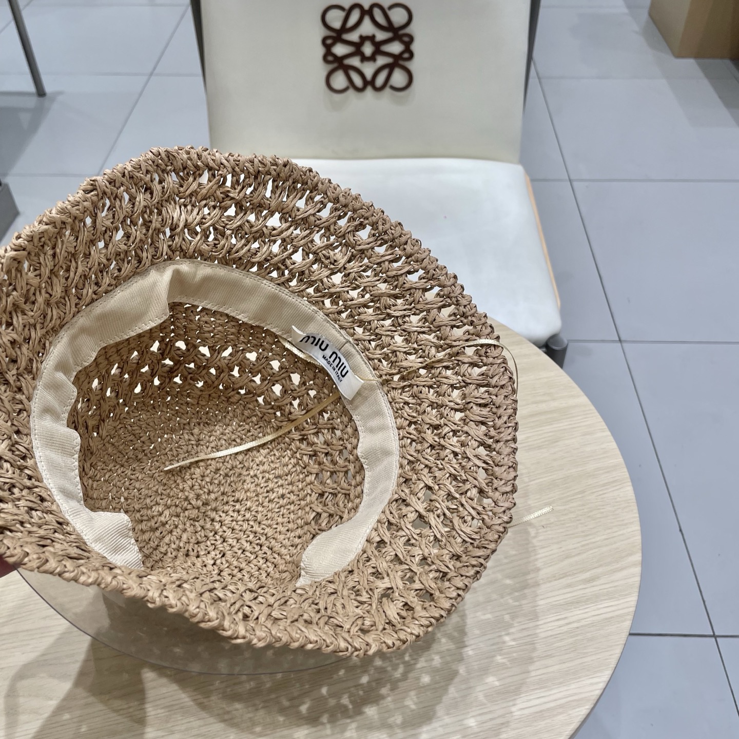   Miu Miu/缪缪 25春夏 字母刺绣logo 女士 镂空渔夫帽 