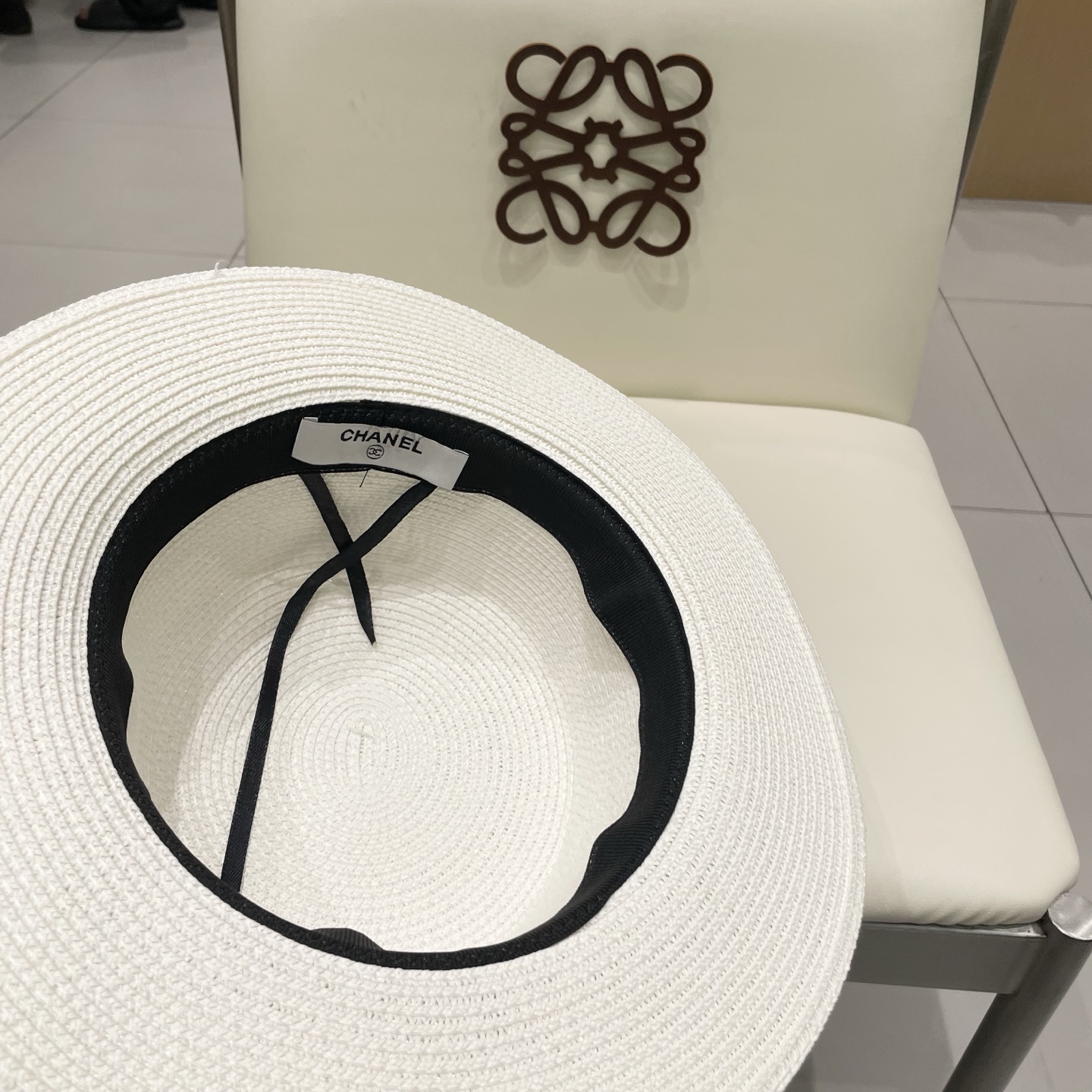  Chanel香奈儿平顶草帽，礼帽，头围57cm
​