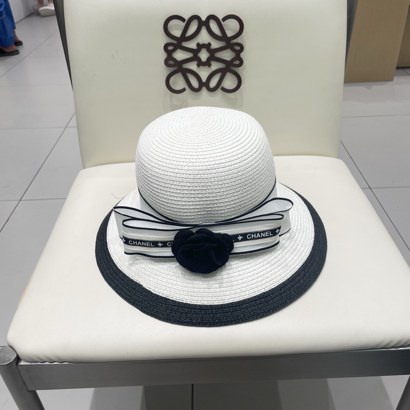  Chanel香奈儿山茶花草帽，拼色遮阳帽，头围57cm