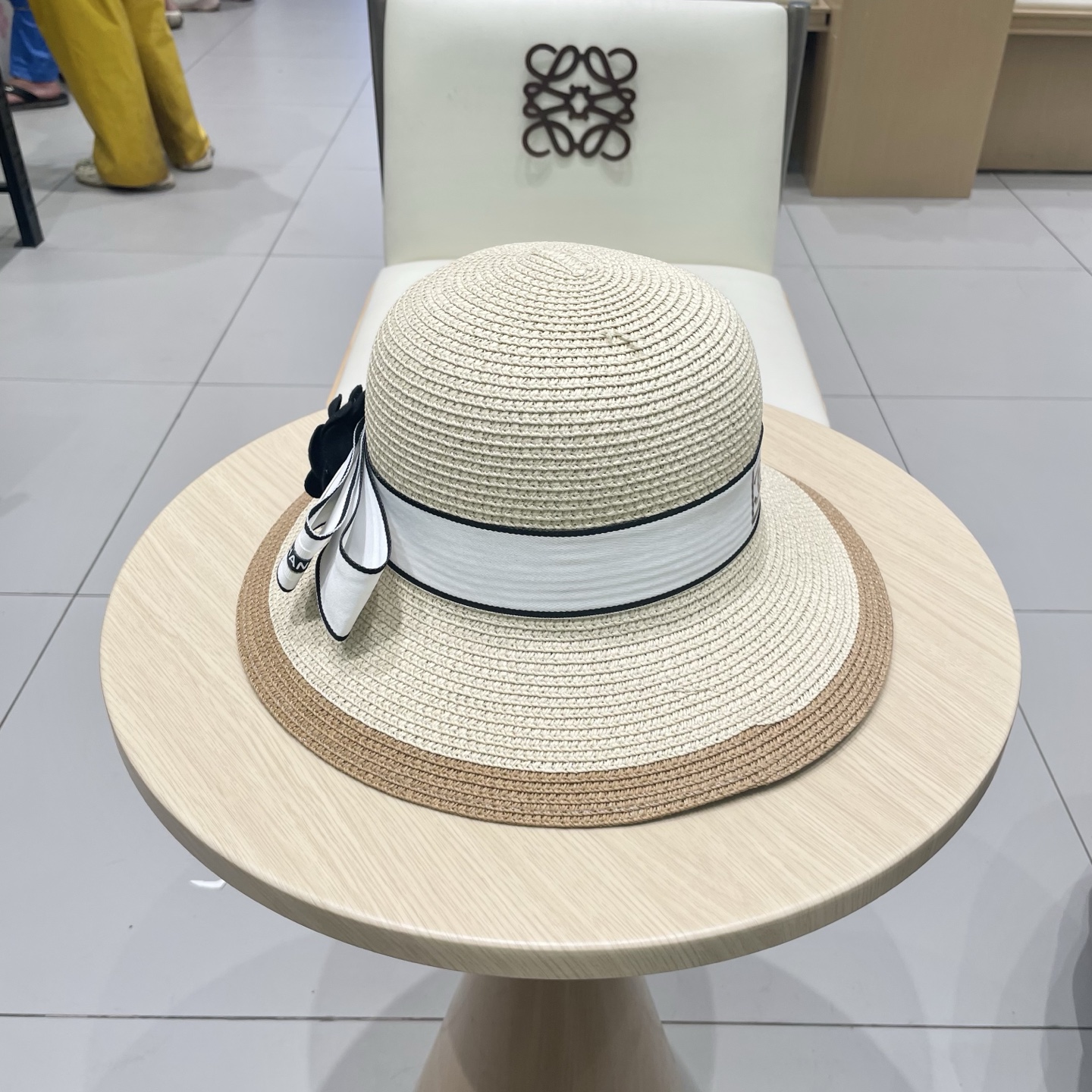  Chanel香奈儿山茶花草帽，拼色遮阳帽，头围57cm