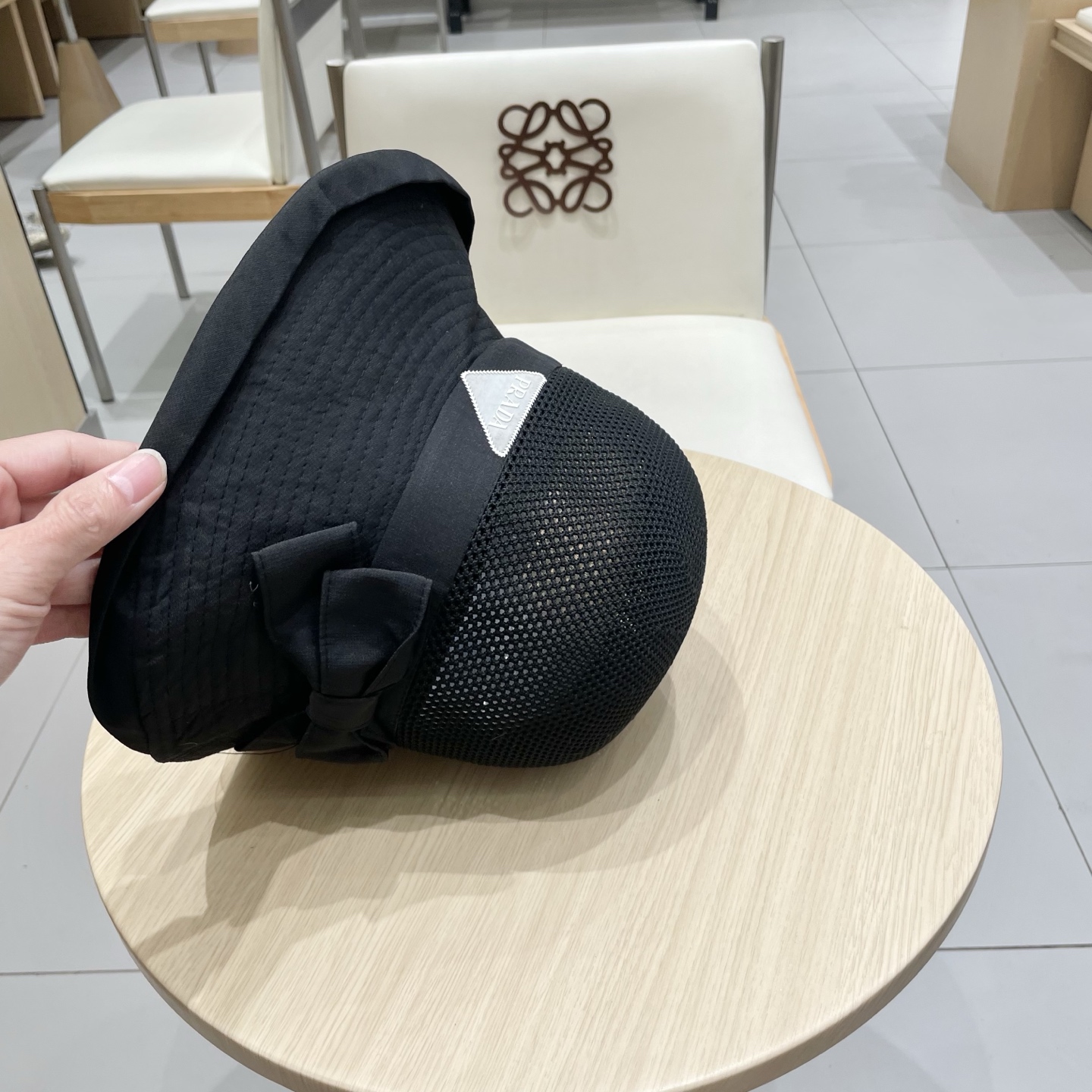  Prada普拉达新款新款韩版针织布沿蝴蝶结渔夫帽遮阳盆帽女时尚休闲帽子潮