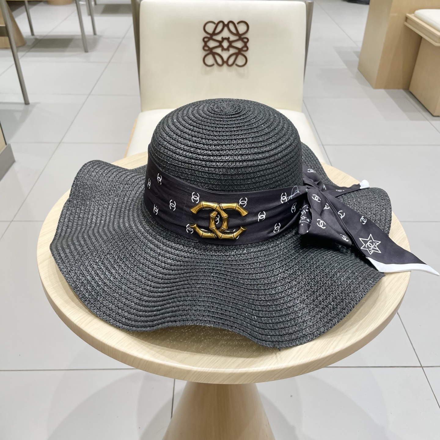 【CHANEL香奈儿】2025新款小香风丝带度假风盆帽草帽，出街旅行单品