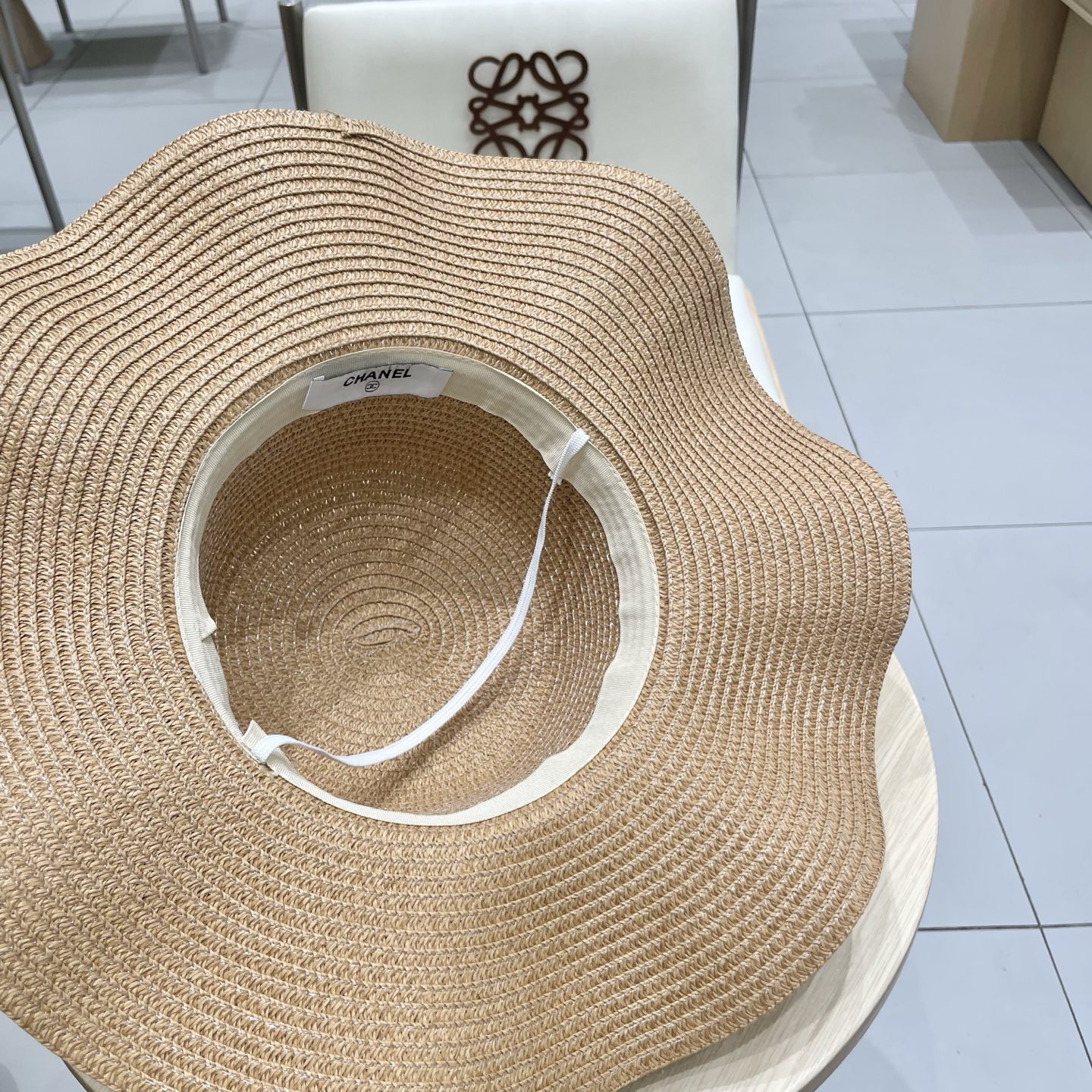 【CHANEL香奈儿】2025新款小香风丝带度假风盆帽草帽，出街旅行单品
