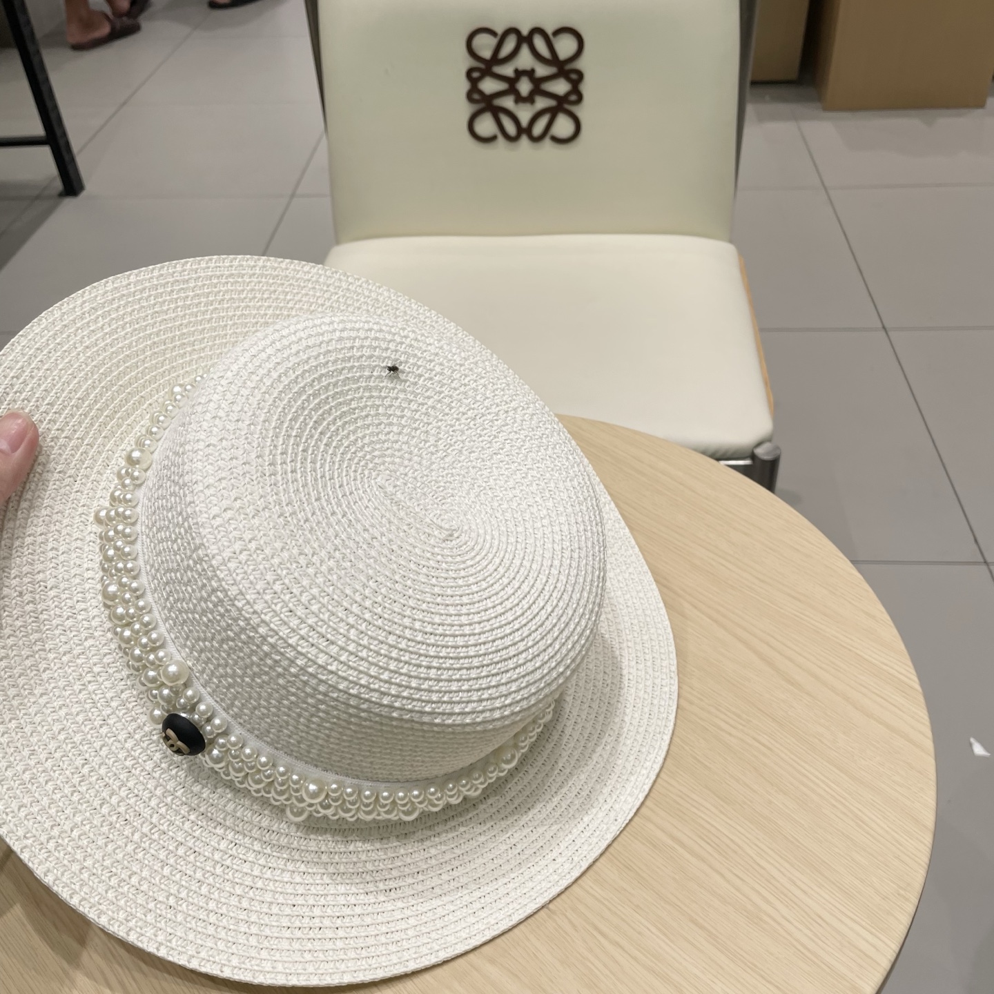  
Chanel香奈儿新款礼帽，珍珠平顶帽，草帽，头围57cm
