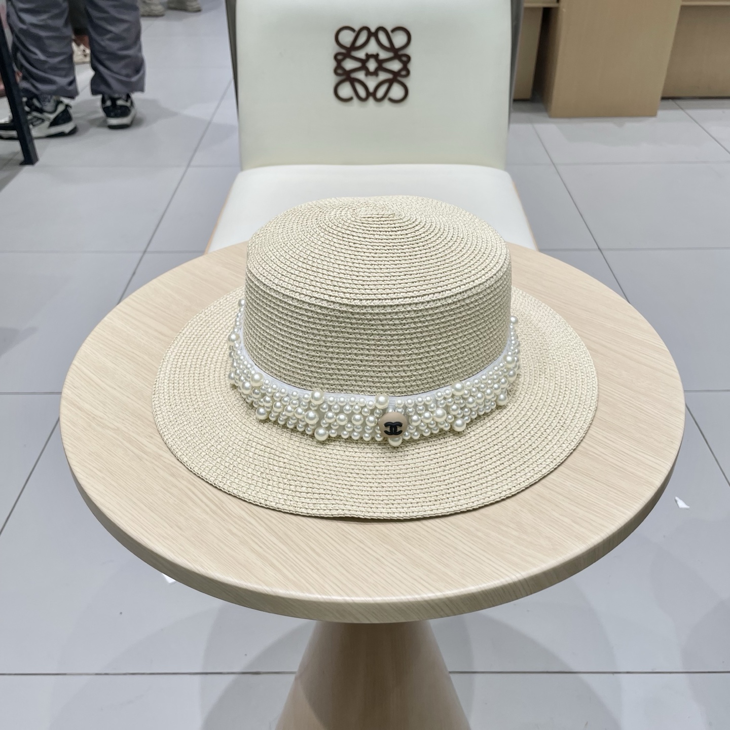  
Chanel香奈儿新款礼帽，珍珠平顶帽，草帽，头围57cm
