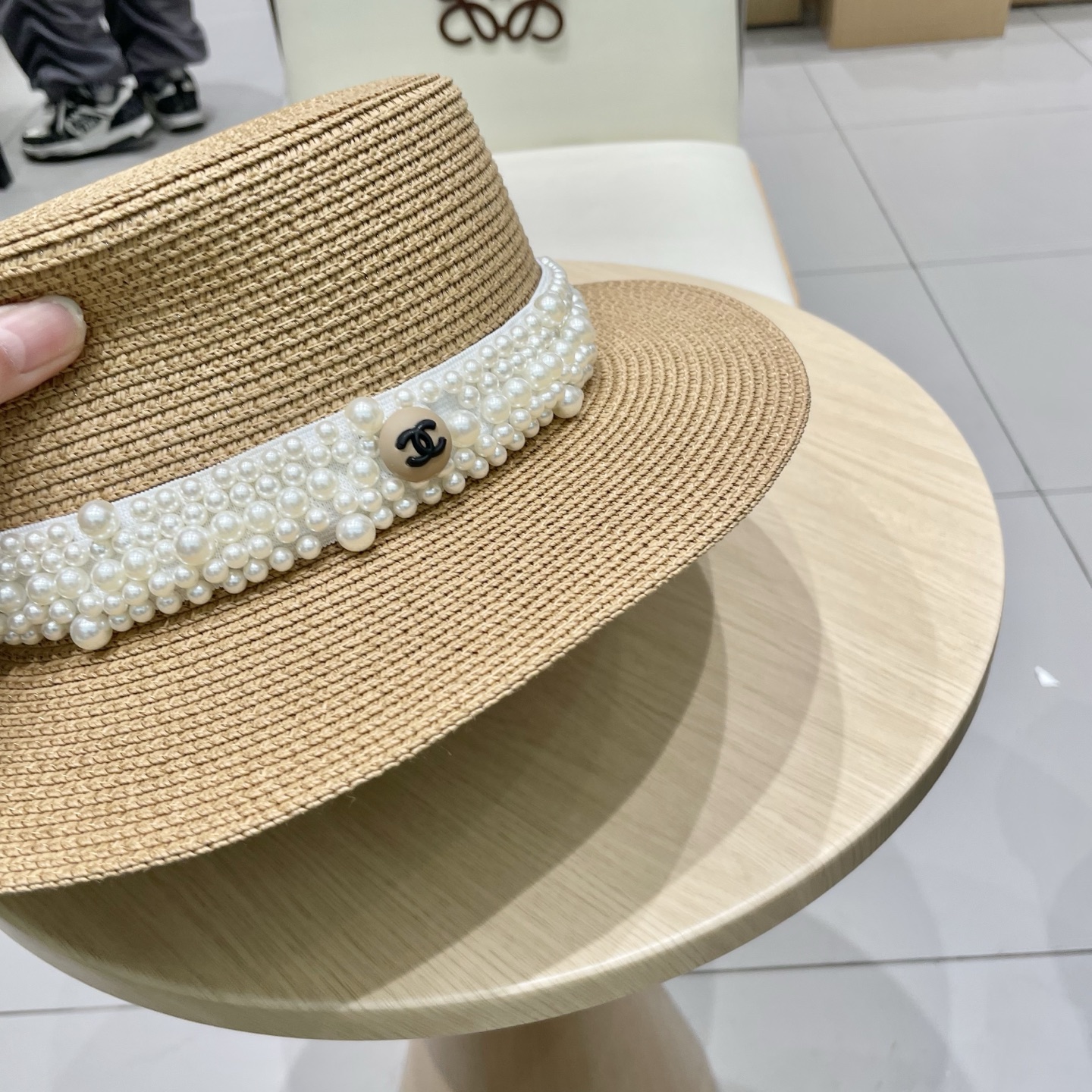  
Chanel香奈儿新款礼帽，珍珠平顶帽，草帽，头围57cm
