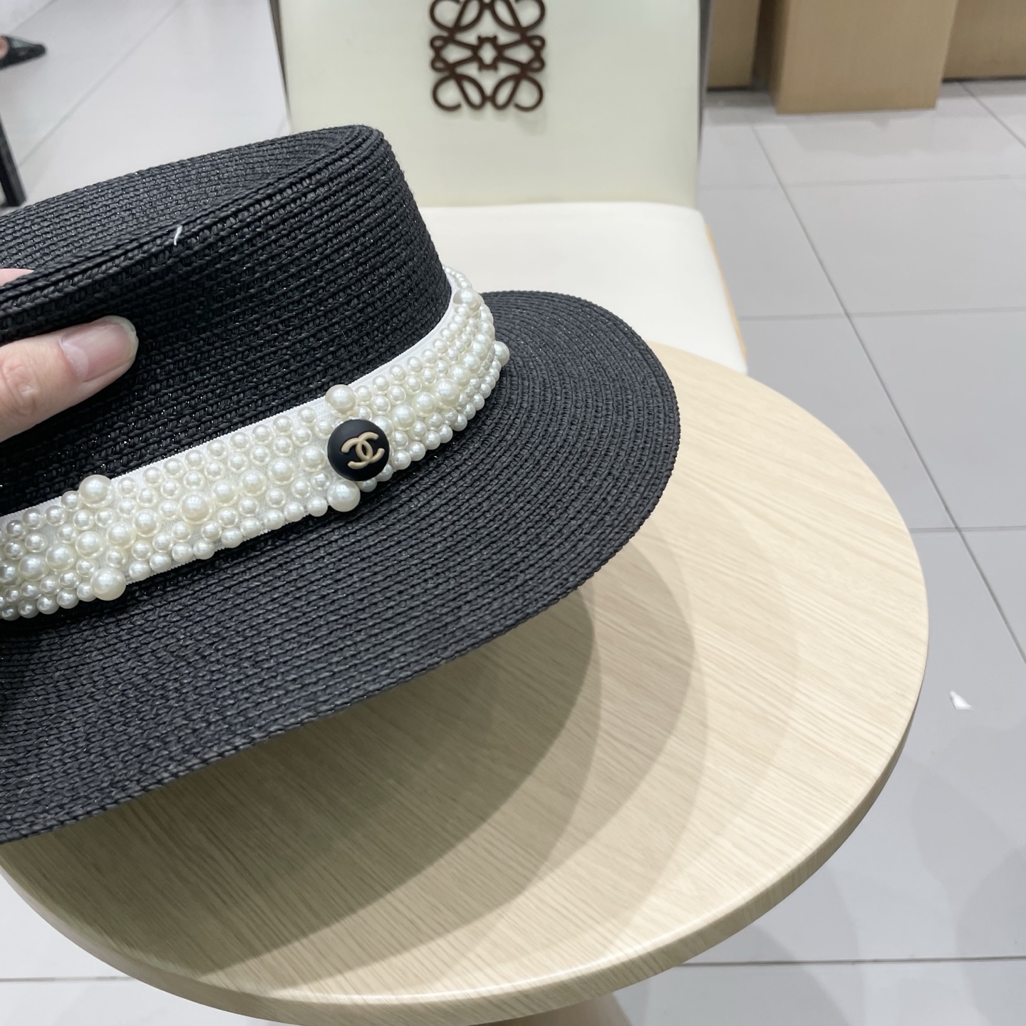  
Chanel香奈儿新款礼帽，珍珠平顶帽，草帽，头围57cm