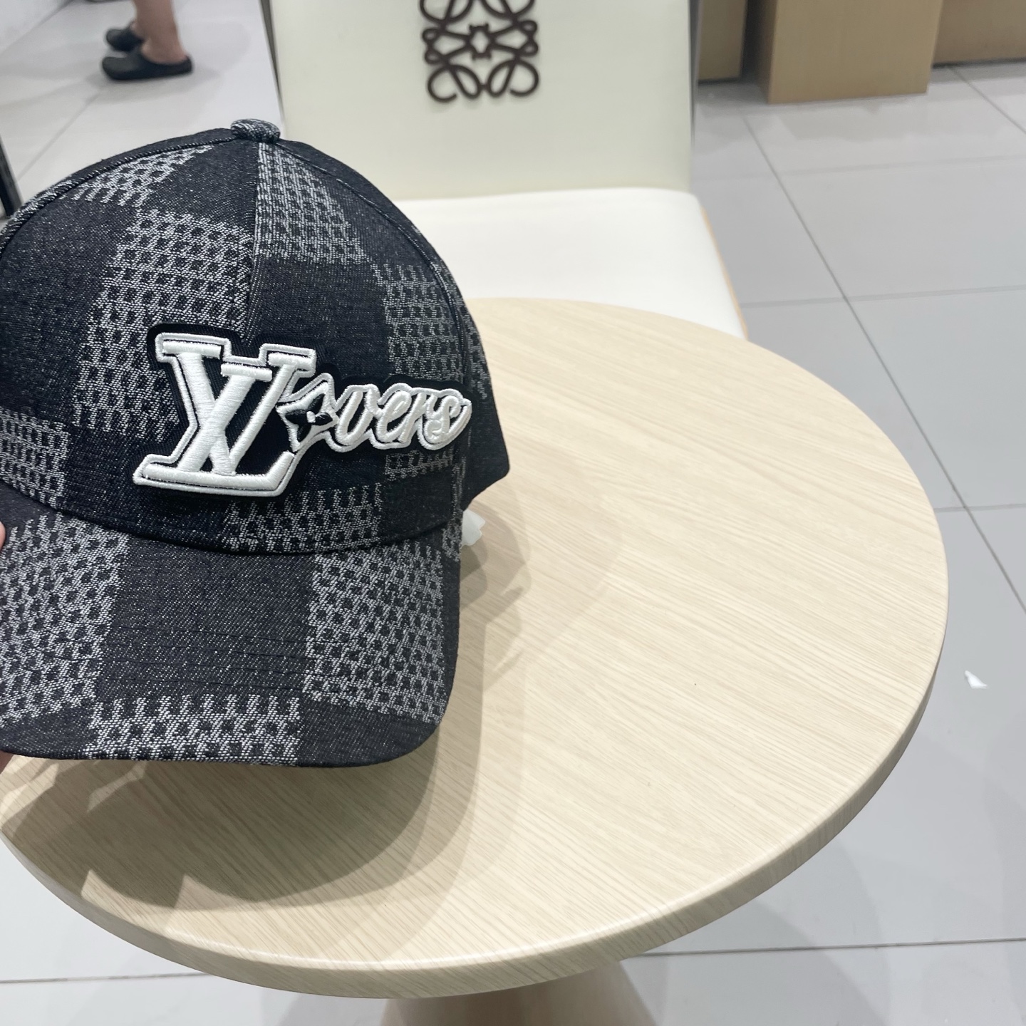  LV路易威登新款原单棒球帽，LV牛仔提花，专柜11开模订制，原版帆布面料 轻盈透气！质量超赞，基础头围