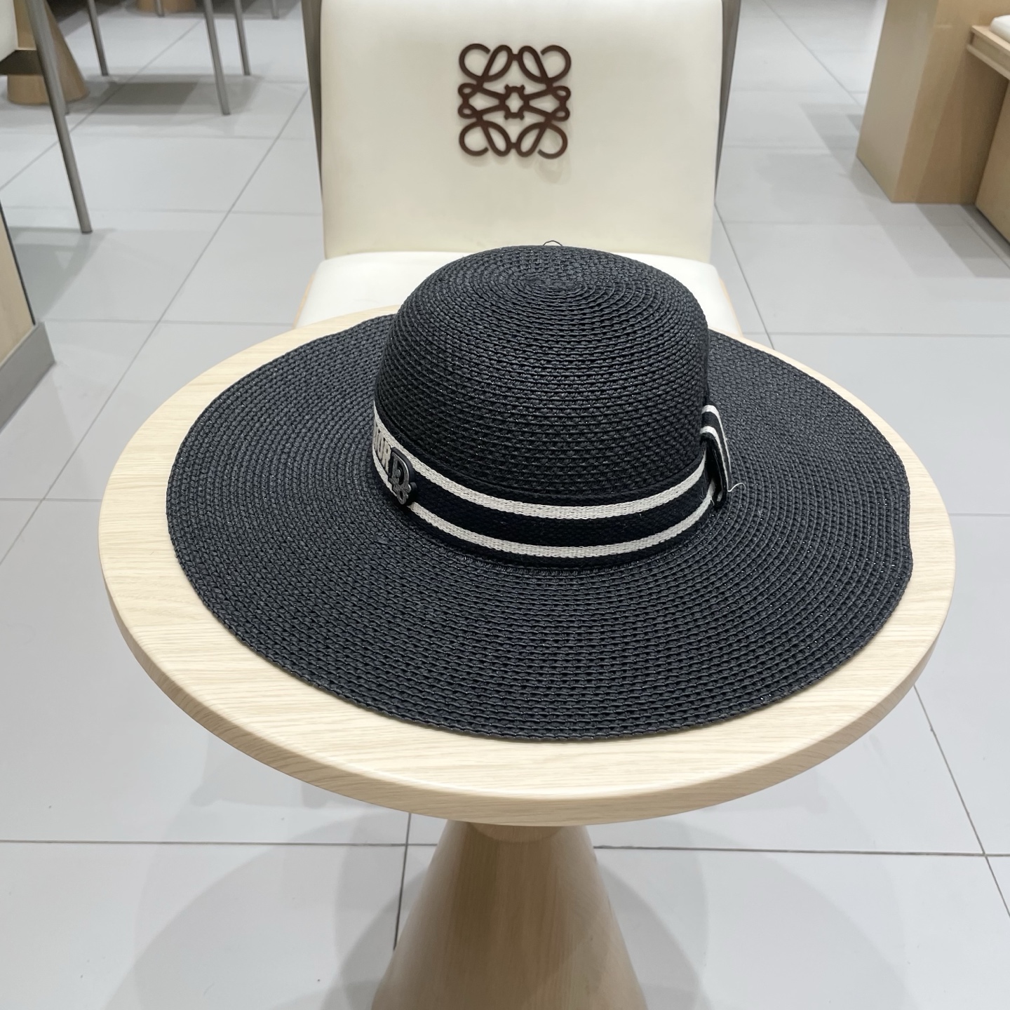 迪奥 Dior2025新款草帽，高级定制，名媛风，细节待上，夏季防晒防紫外线，出行必备，百搭好看