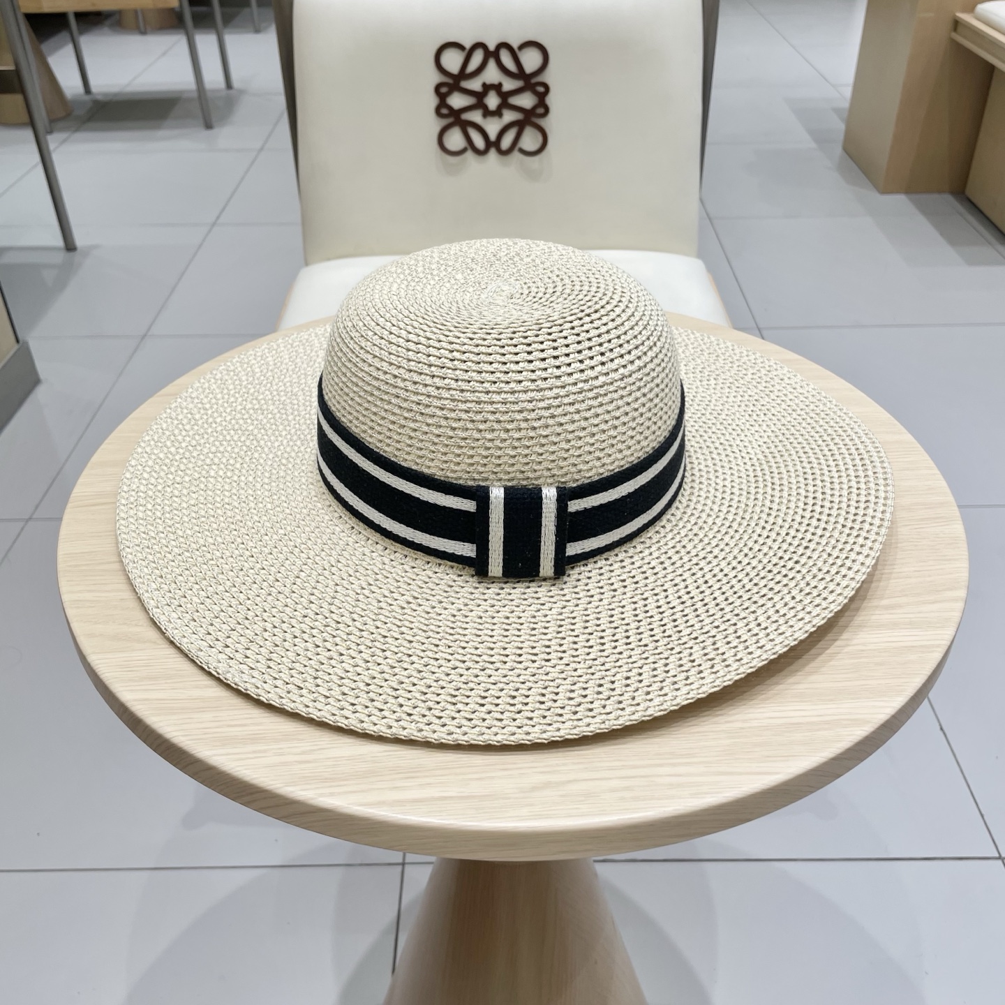 迪奥 Dior2025新款草帽，高级定制，名媛风，细节待上，夏季防晒防紫外线，出行必备，百搭好看