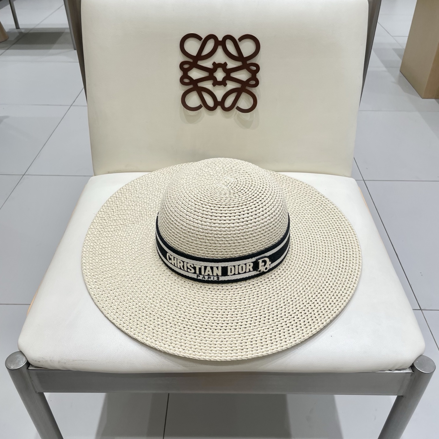 迪奥 Dior2025新款草帽，高级定制，名媛风，细节待上，夏季防晒防紫外线，出行必备，百搭好看