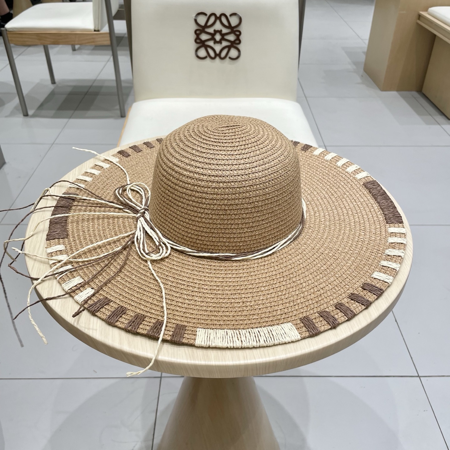  gucci古奇帽檐春夏季新款大边草帽可折叠沙滩帽大檐新款遮阳帽