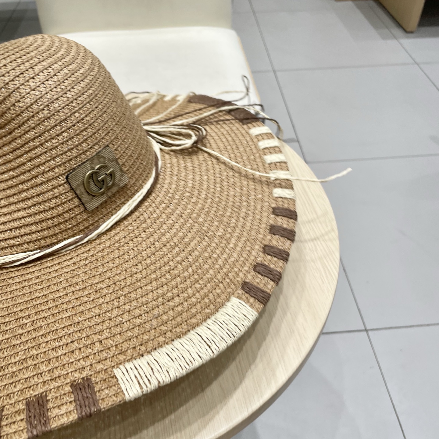  gucci古奇帽檐春夏季新款大边草帽可折叠沙滩帽大檐新款遮阳帽