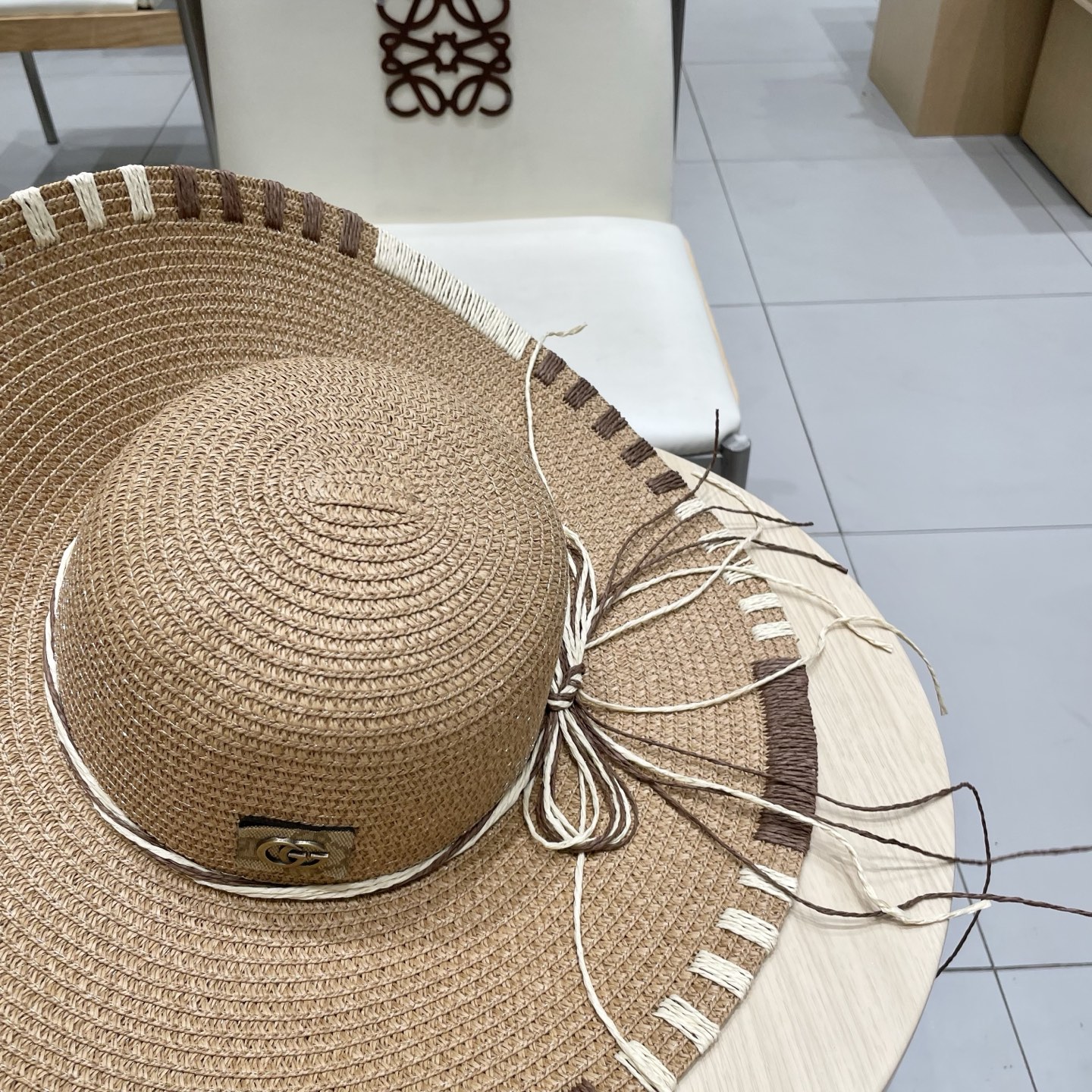  gucci古奇帽檐春夏季新款大边草帽可折叠沙滩帽大檐新款遮阳帽