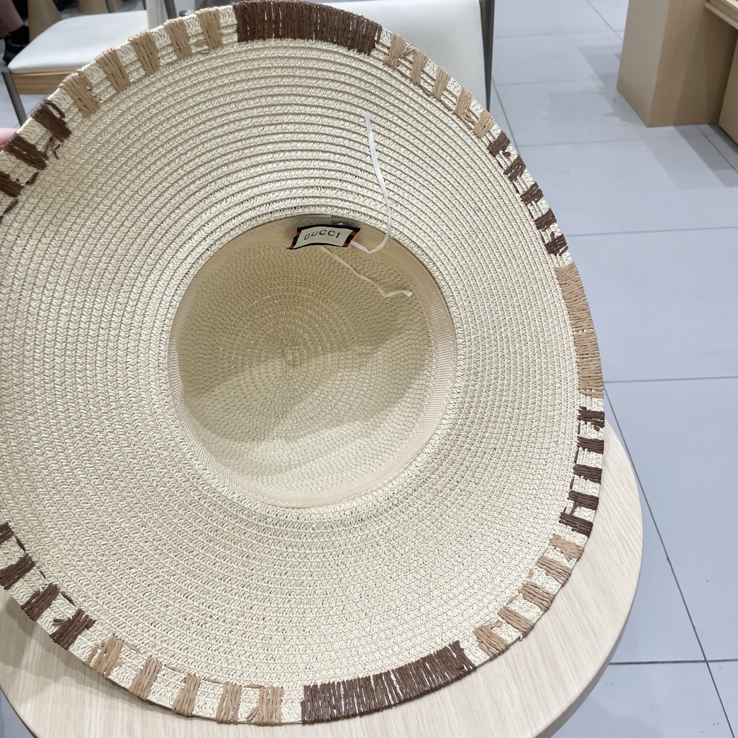  gucci古奇帽檐春夏季新款大边草帽可折叠沙滩帽大檐新款遮阳帽