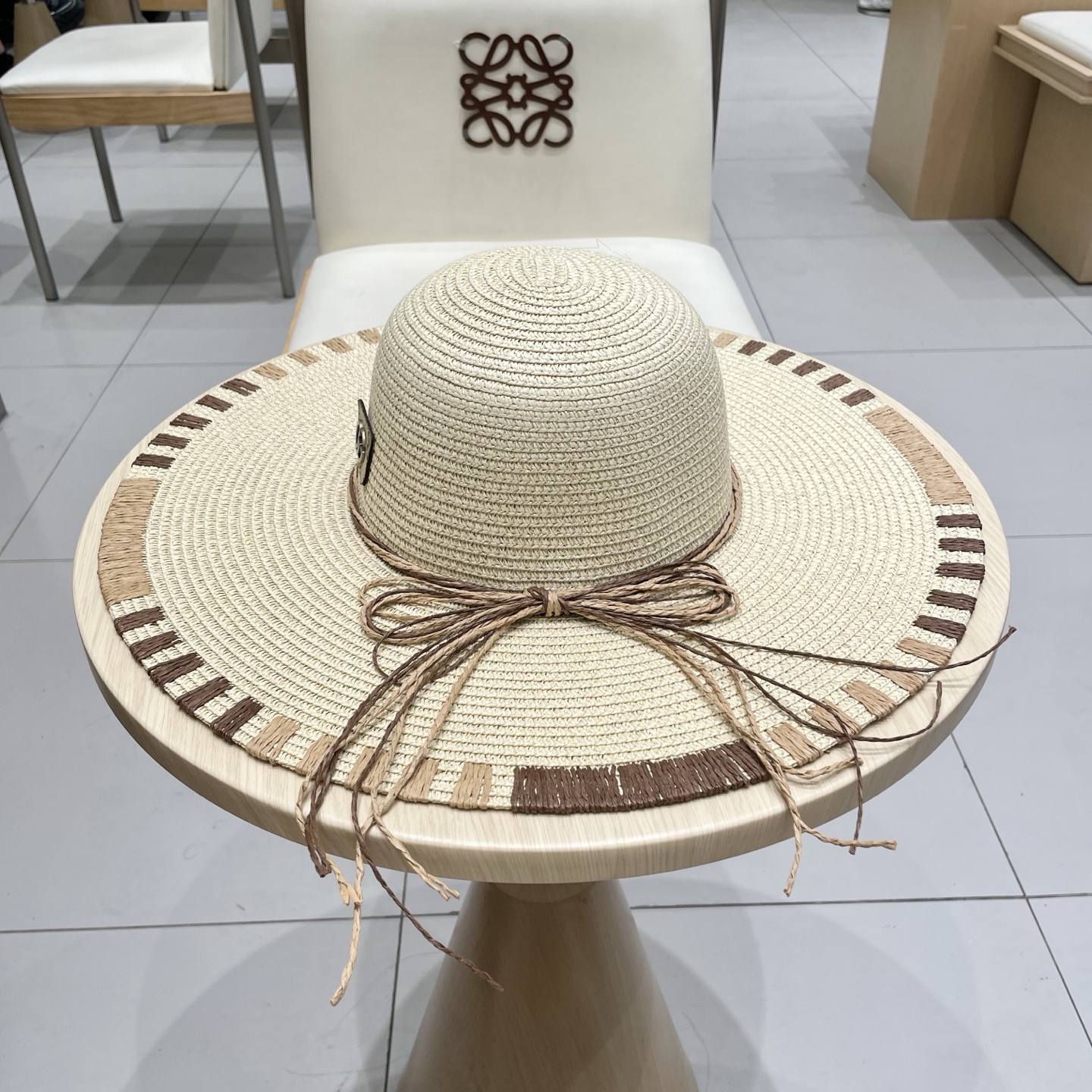  gucci古奇帽檐春夏季新款大边草帽可折叠沙滩帽大檐新款遮阳帽