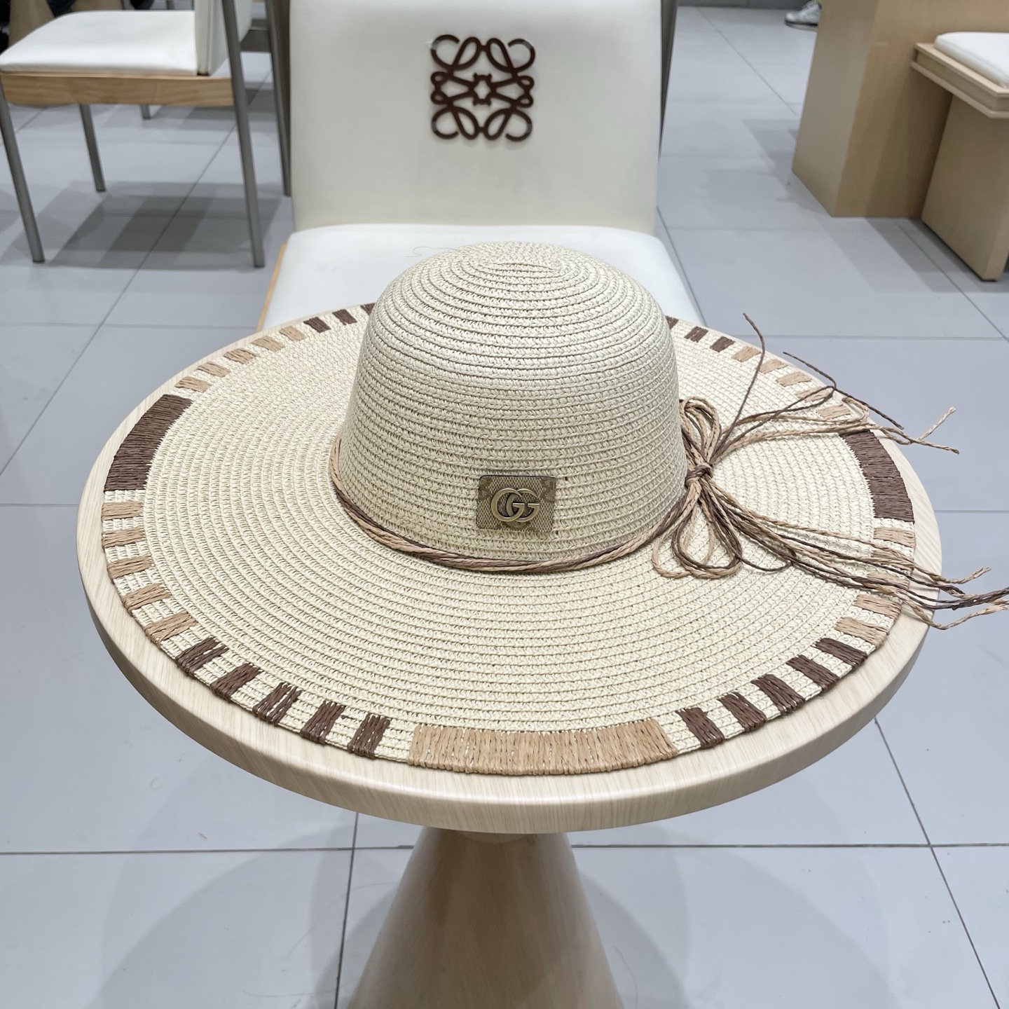  gucci古奇帽檐春夏季新款大边草帽可折叠沙滩帽大檐新款遮阳帽