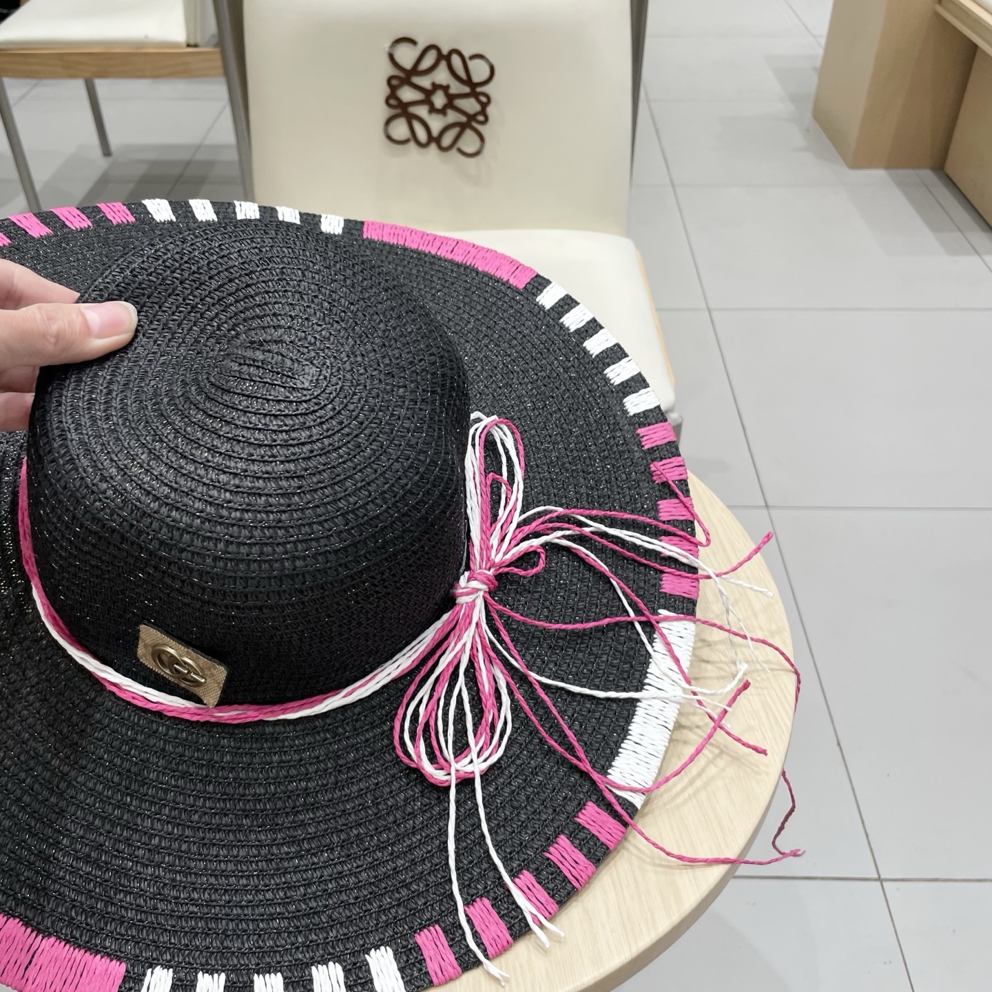  gucci古奇帽檐春夏季新款大边草帽可折叠沙滩帽大檐新款遮阳帽