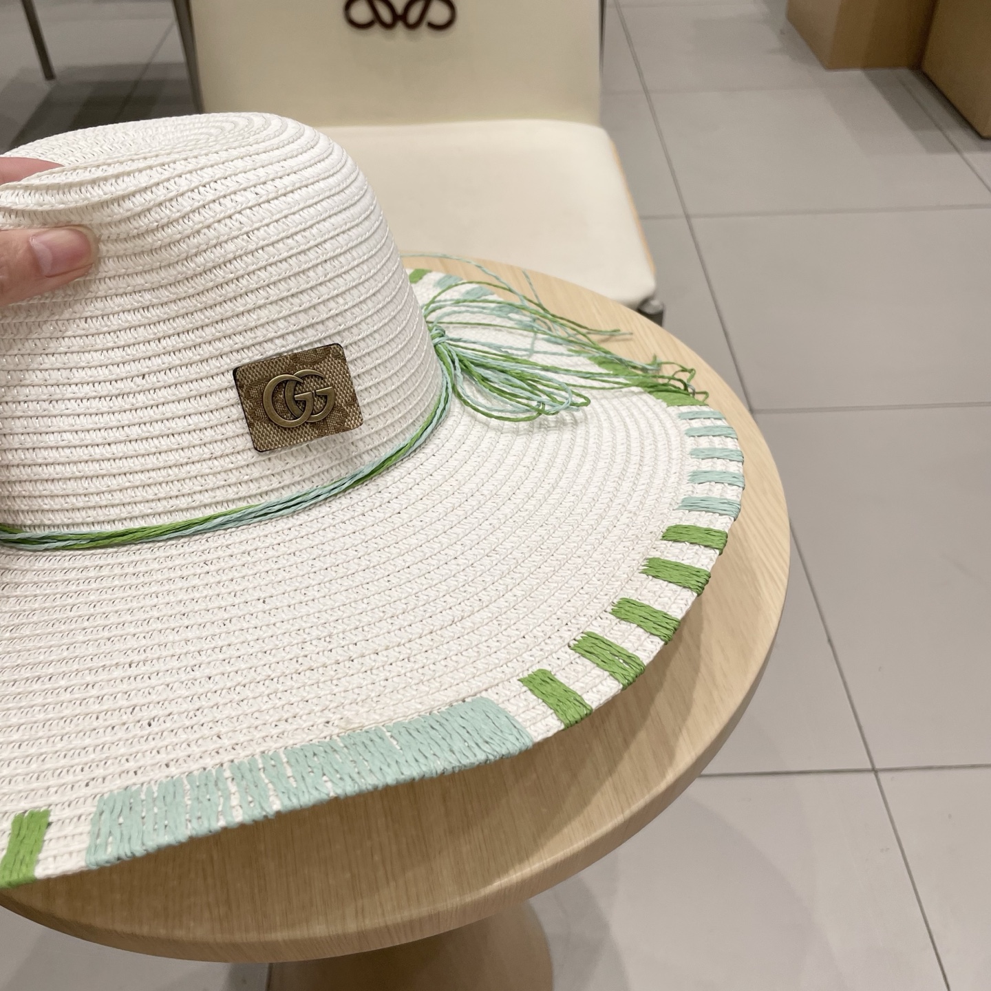  gucci古奇帽檐春夏季新款大边草帽可折叠沙滩帽大檐新款遮阳帽