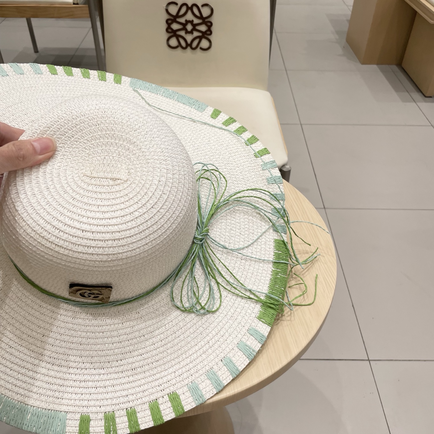  gucci古奇帽檐春夏季新款大边草帽可折叠沙滩帽大檐新款遮阳帽