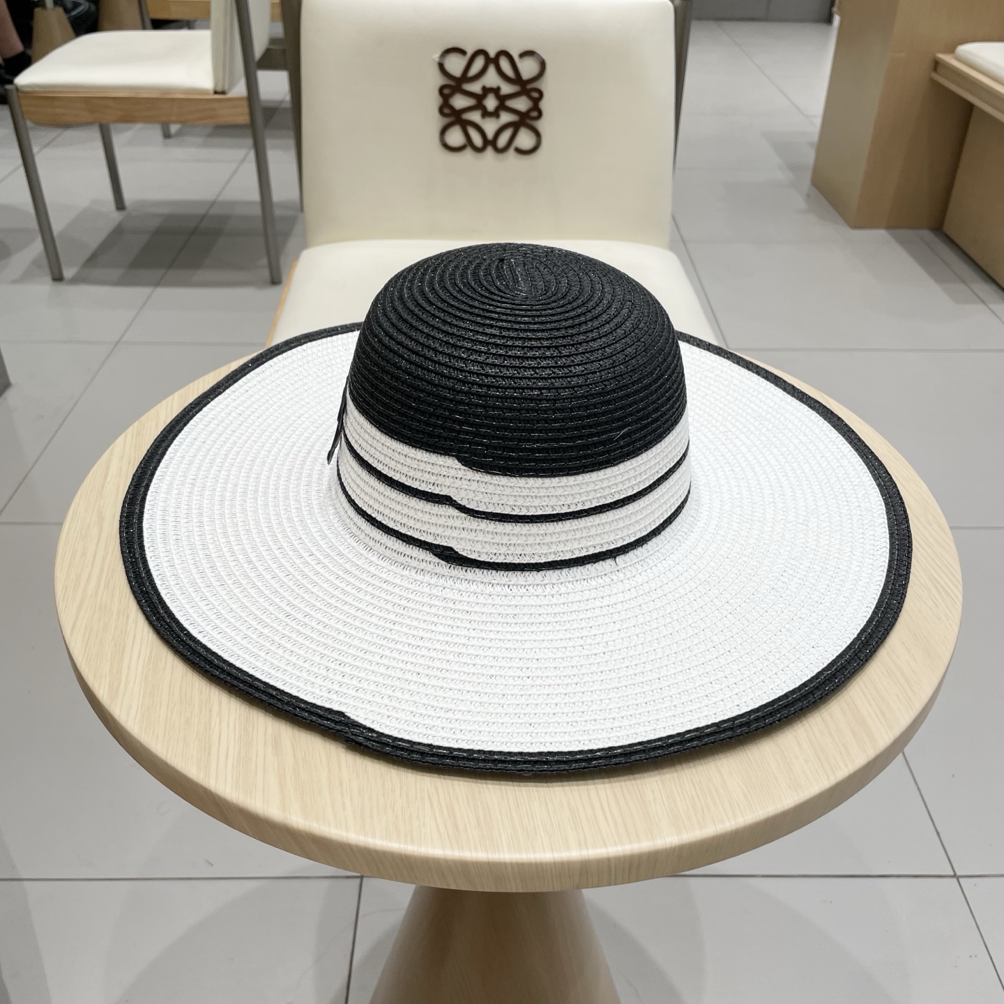  塞琳celien新款草帽，圆顶礼帽，头围57cm