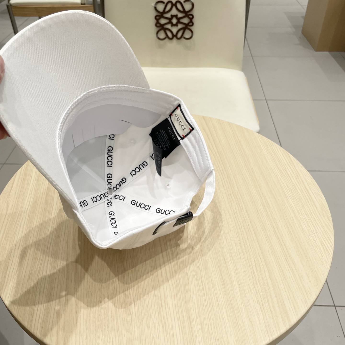   古奇棒球帽♥️GUCCI🧢官网新品，棒球帽，原单品质火爆来袭 。🎩 工艺非常精美 高档大气上档次！低