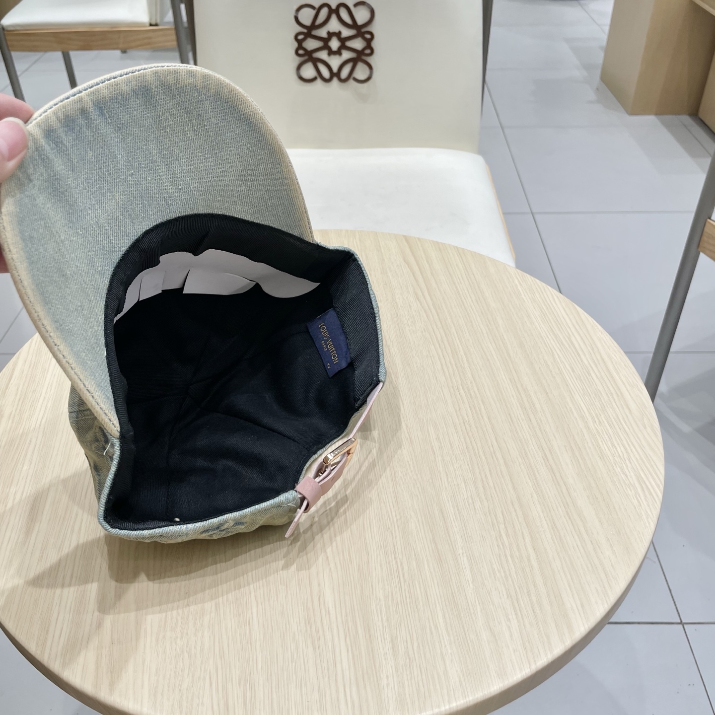  🧢路易威登lv棒球帽 LouisVuitton😍新款重工打造♥️高端大气，百搭款🤗男女通用！