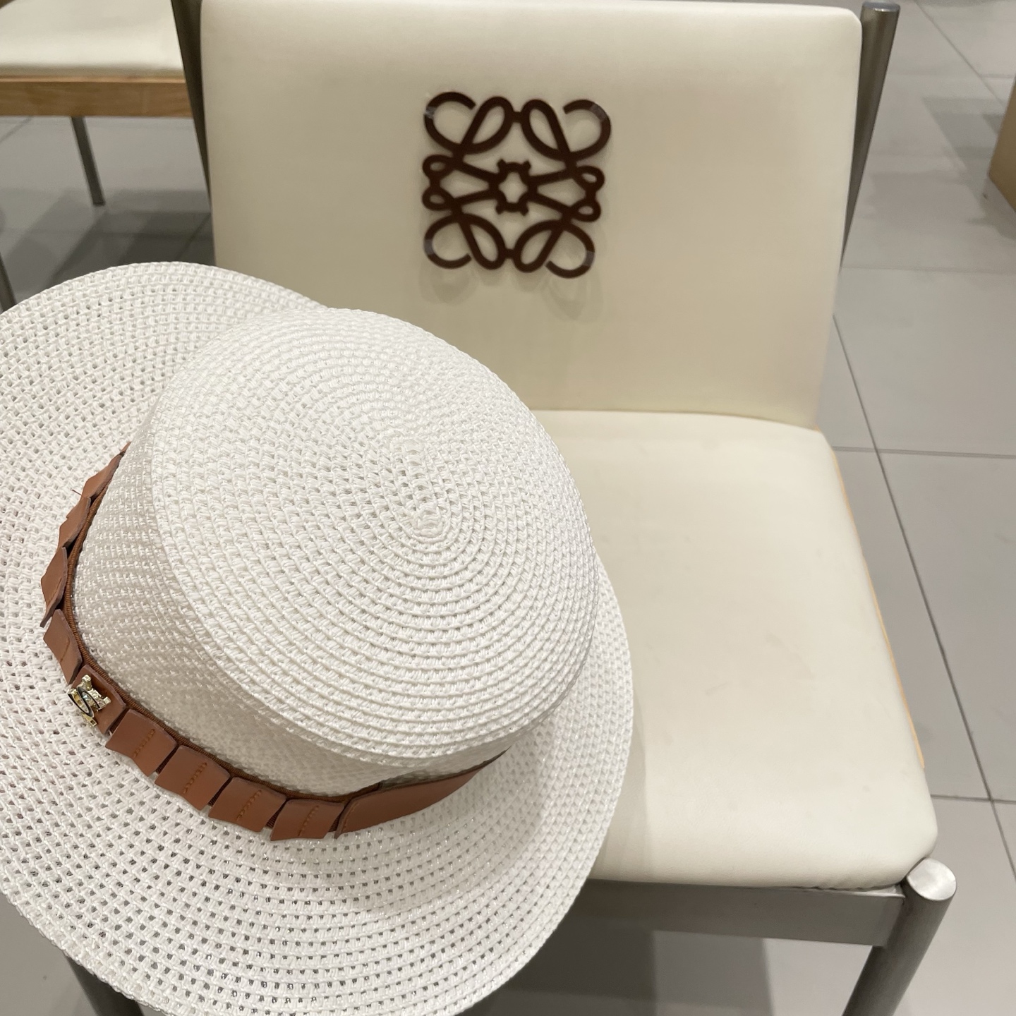  ysl 圣罗兰新款草帽，皮带盆帽，头围57cm