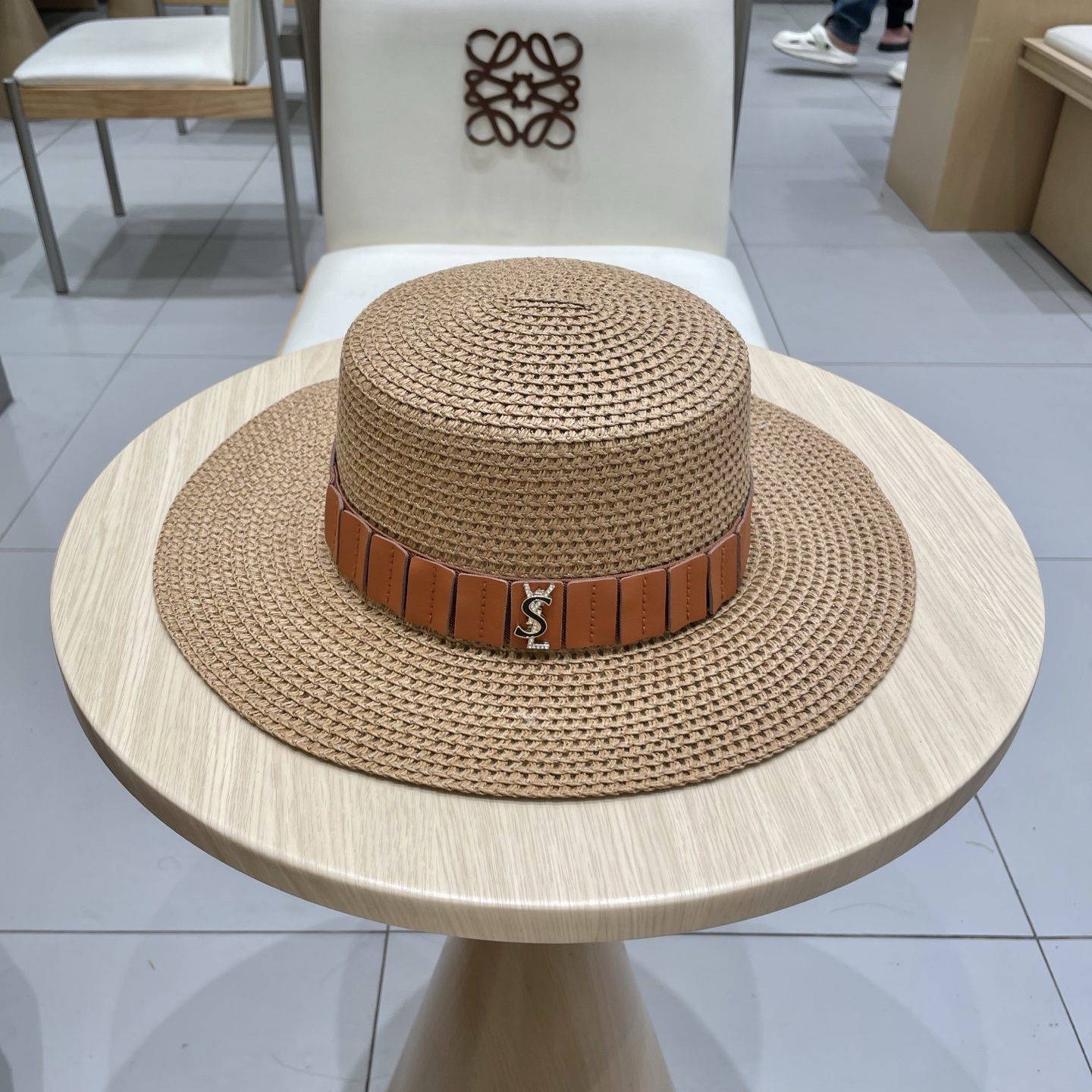 NO:228861,ysl Saint Laurent new straw hat, belt basin hat, head circumference 57cm hat straw hat fisherman hat baseball hat, hat, saint laurent, saint laurent, espadrilles, hats19860909ysl 圣罗兰新款草帽,皮带盆帽,头围57cm帽子草帽渔夫帽棒球帽,帽子,saint laurent,saint laurent,espadrilles,hats,hat