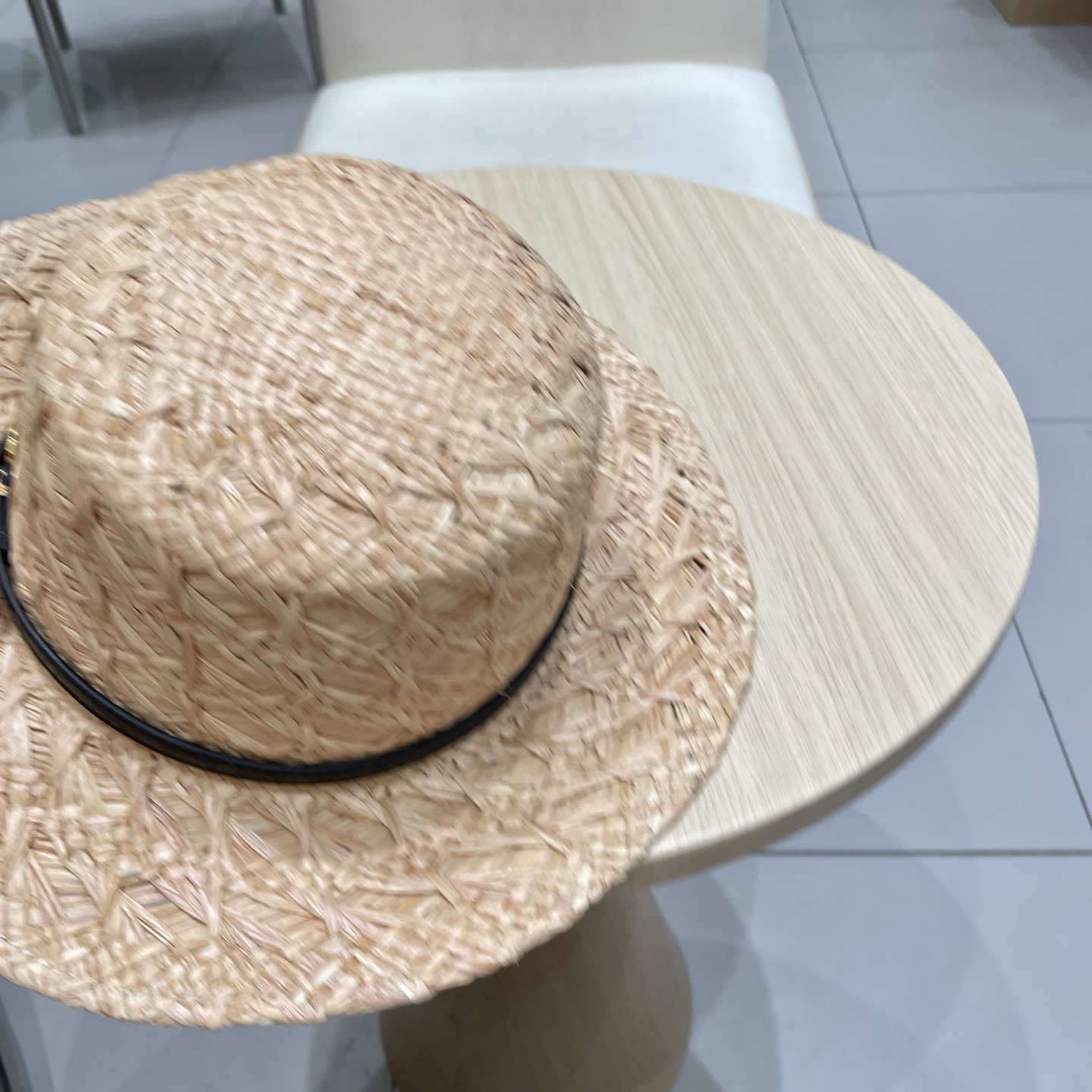 Chanel香奈儿新款高档手工编织拉菲草帽薄款夏季防晒帽男女士平顶礼帽太阳帽