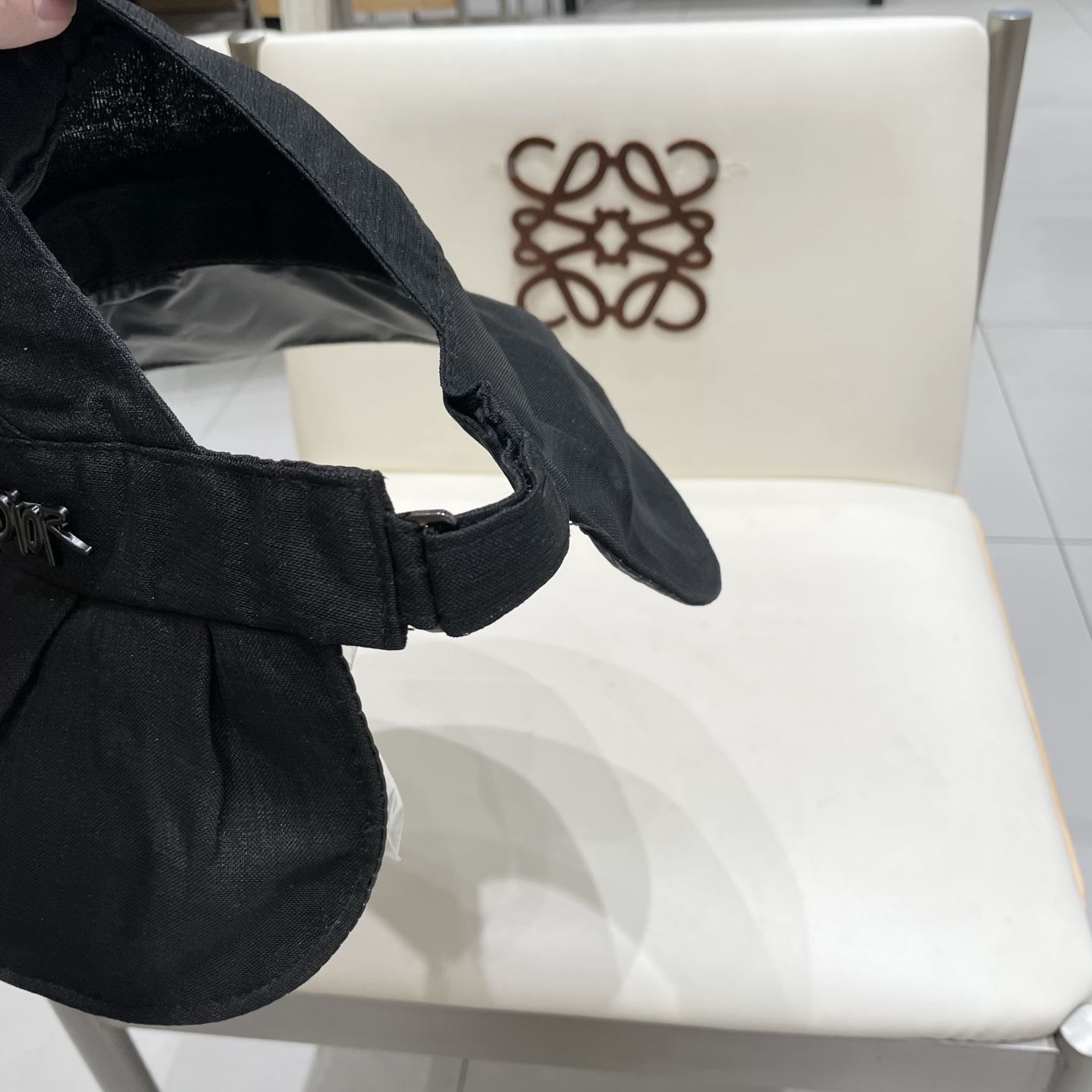  DIOR迪奥可扎马尾遮阳帽夏季网纱轻薄透气渔夫帽户外出游防晒太阳帽子女款 