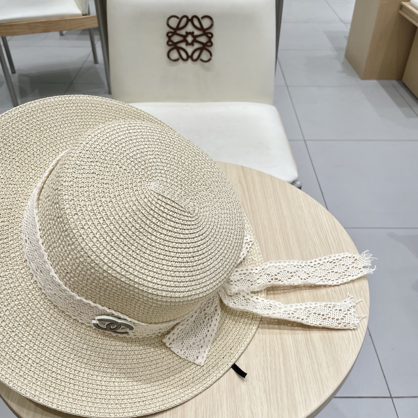 Chanel香奈儿新款礼帽，平顶蕾丝帽，草帽，头围57cm