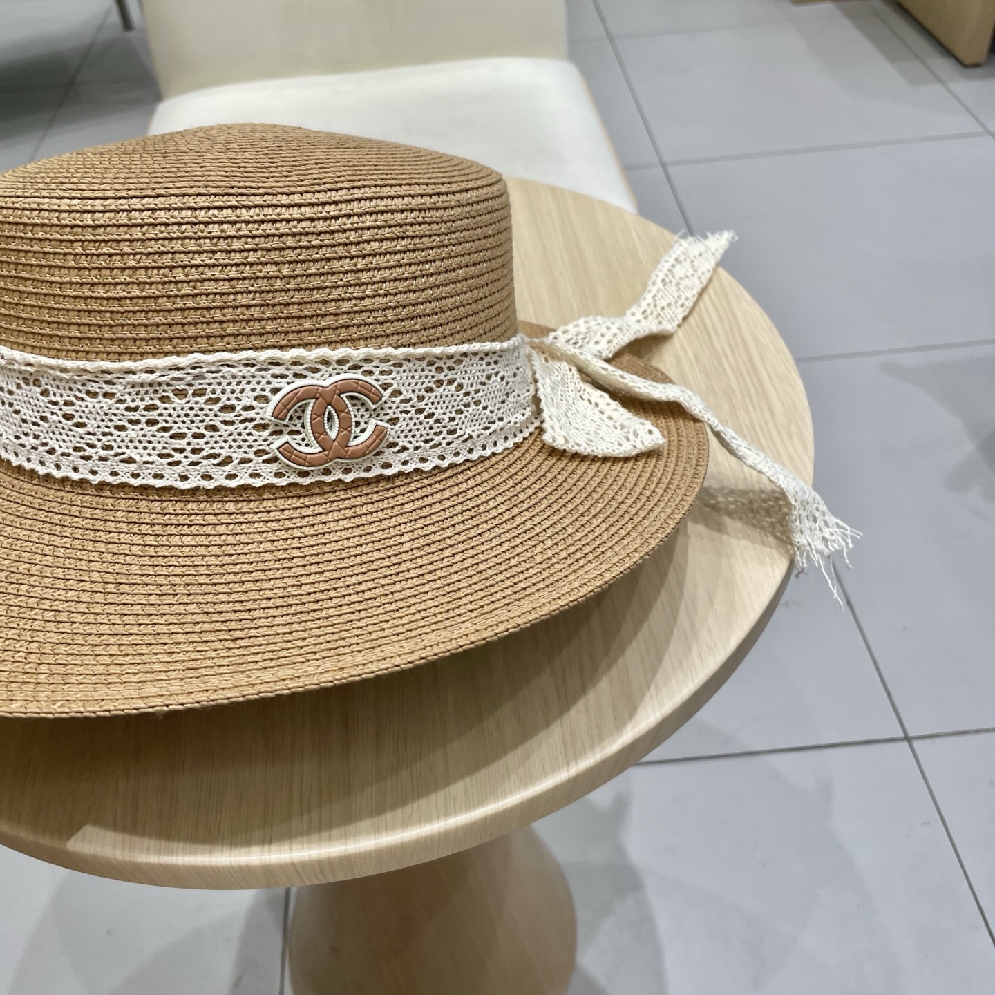 Chanel香奈儿新款礼帽，平顶蕾丝帽，草帽，头围57cm