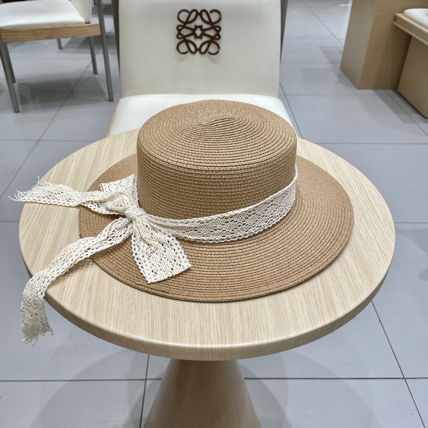 Chanel香奈儿新款礼帽，平顶蕾丝帽，草帽，头围57cm