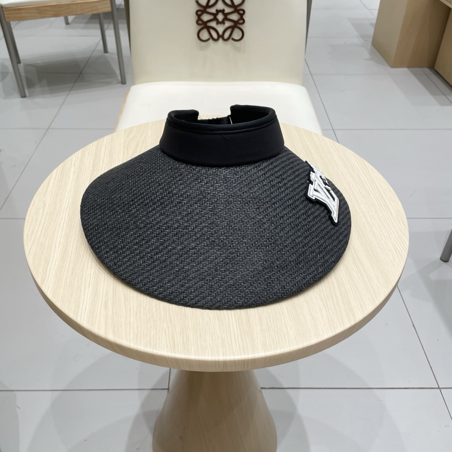  【LV路易威登】2025夏季新款男女款遮阳帽空顶帽，大牌出货，超方便！好搭！出街必备。